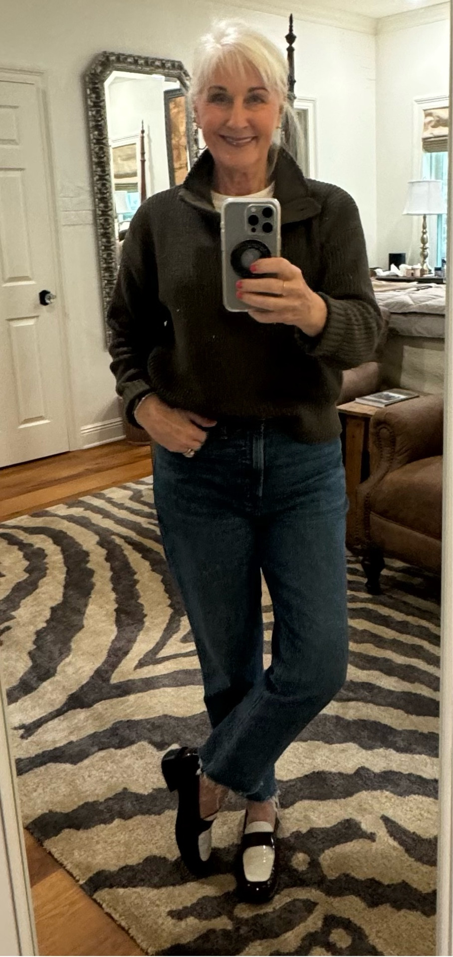 Errands on a chilly, drizzly Spring day 

https://www.shopltk.com/explore/jeanne_caldarera_silver_linings

#LTKshoecrush #LTKVideo #LTKstyletip