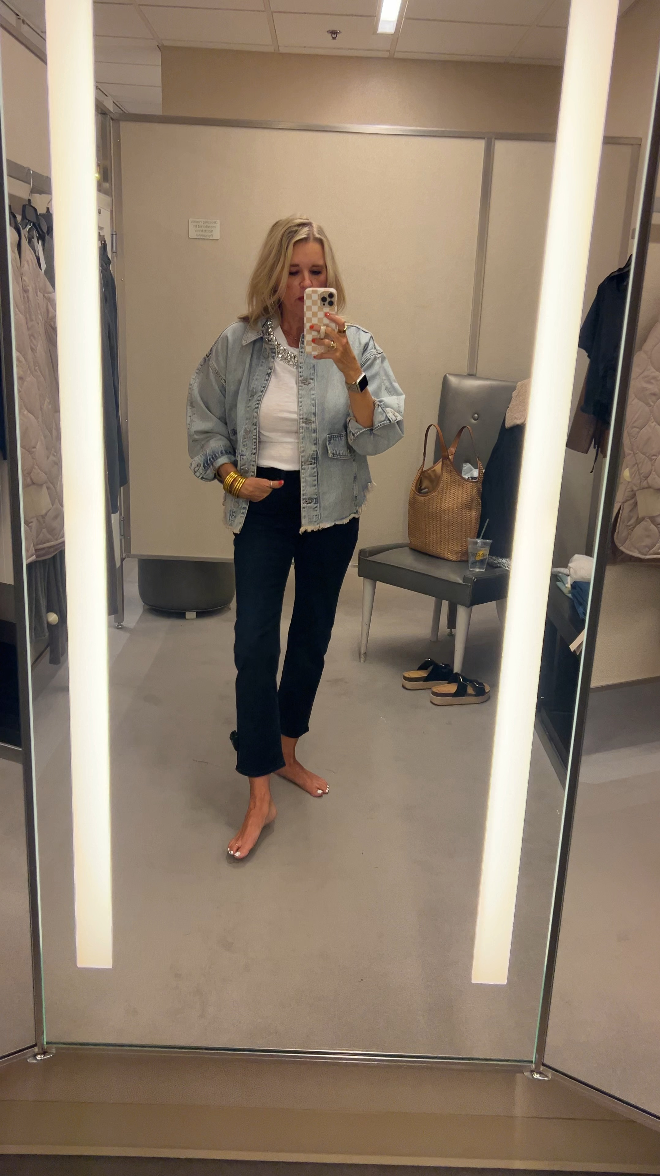 💛Nordstrom sale💛

Try-on Haul premium denim and cashmere sweaters

Great time to get deep discounts on premium denim and cashmere 

Mothers denim I wear a size 28 and a 27 in other brands  frayed hem 

Nordstrom cashmere -butter soft and fits tts  comes in a couple colors 

All saints denim jacket with frayed hem 
Fits over sized and so good ! 

Veronica Beard model tee with jeweled collar. Sold out right now… so I linked the plain one 
 

#LTKSummerSales #LTKxNSale #LTKSaleAlert