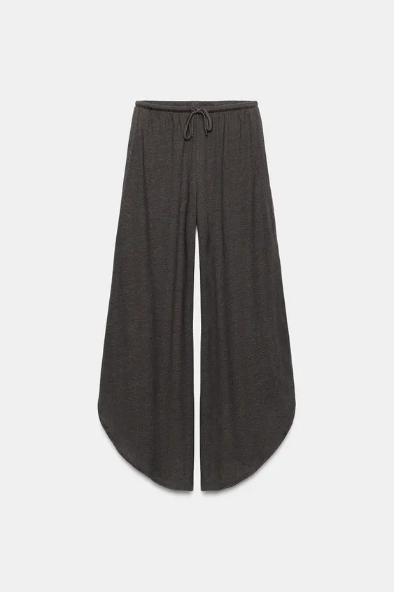 Pants made of linen blend fabric. Mid-rise elastic waistband with adjustable ties. Wide leg desig... | Zara US