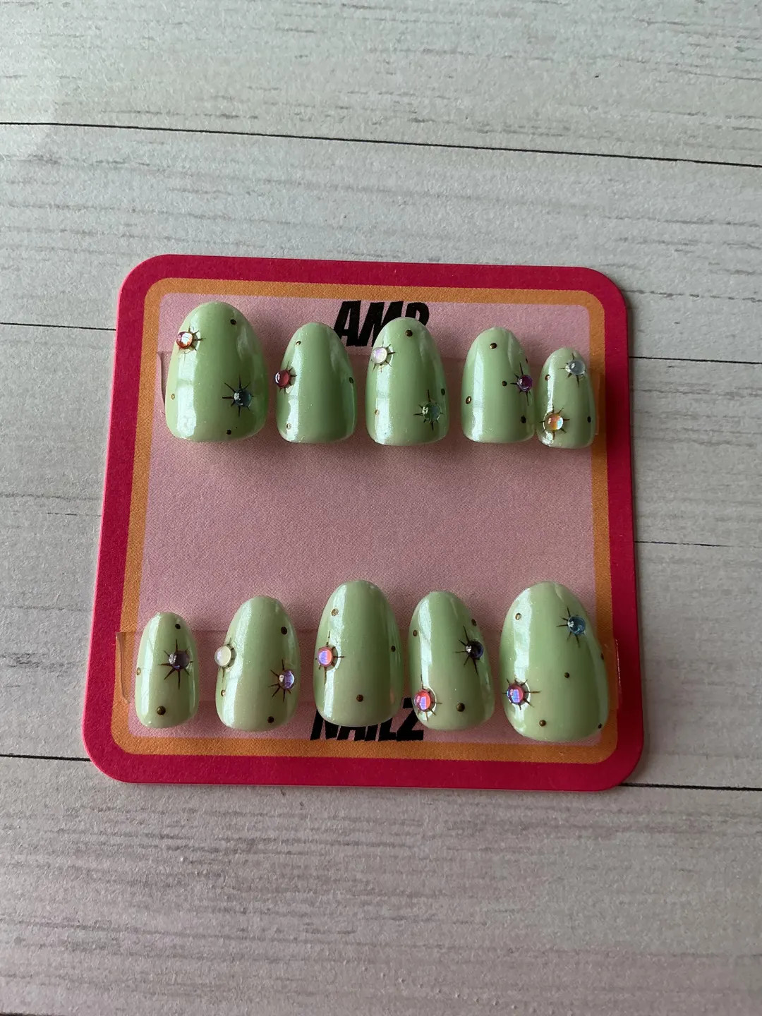 Hand painted nails pastel green starburst press on nails,gel nails, star nails, coloeful nails,rh... | Etsy (US)