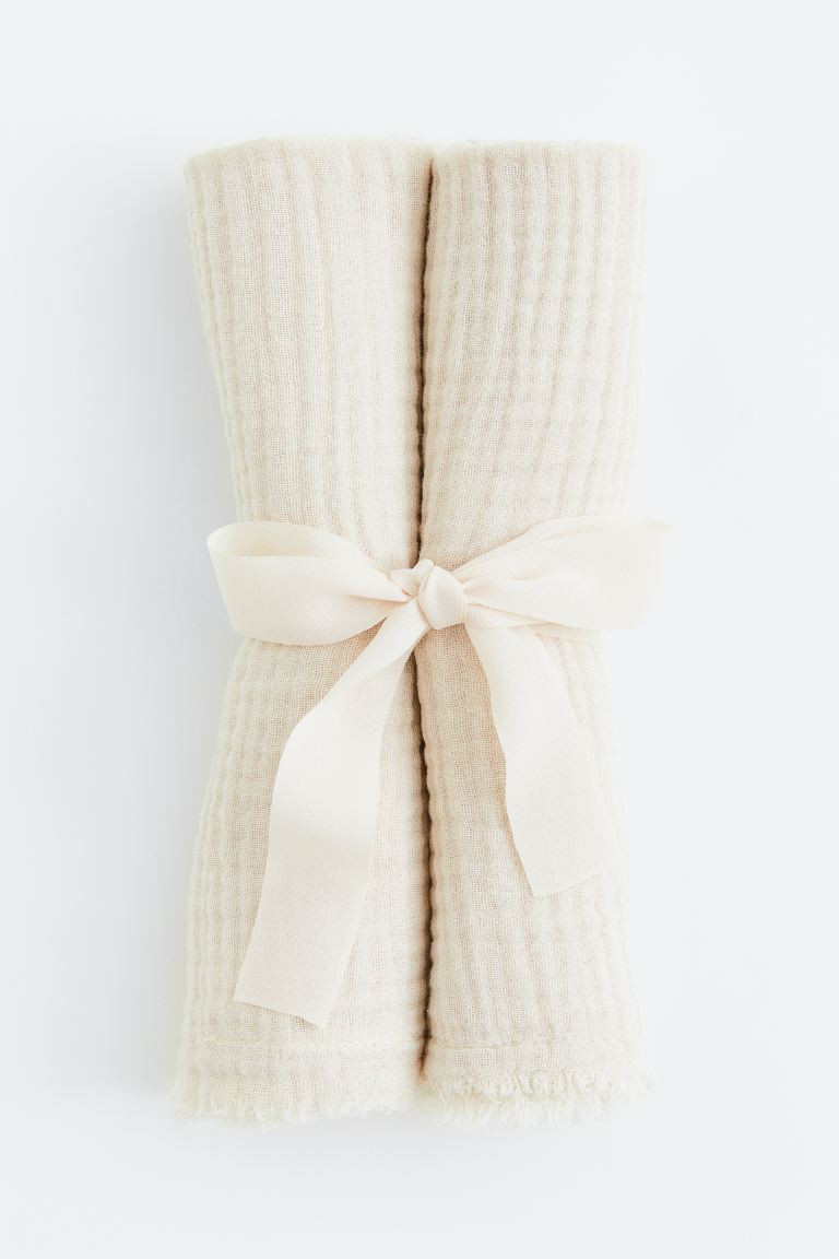 2-pack cotton muslin napkins | H&M (UK, MY, IN, SG, PH, TW, HK)