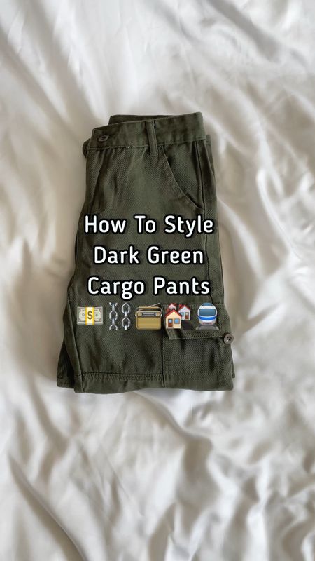 How to style dark green cargo pants📻 #cargopants #streetstyle

#LTKFind #LTKfit #LTKstyletip