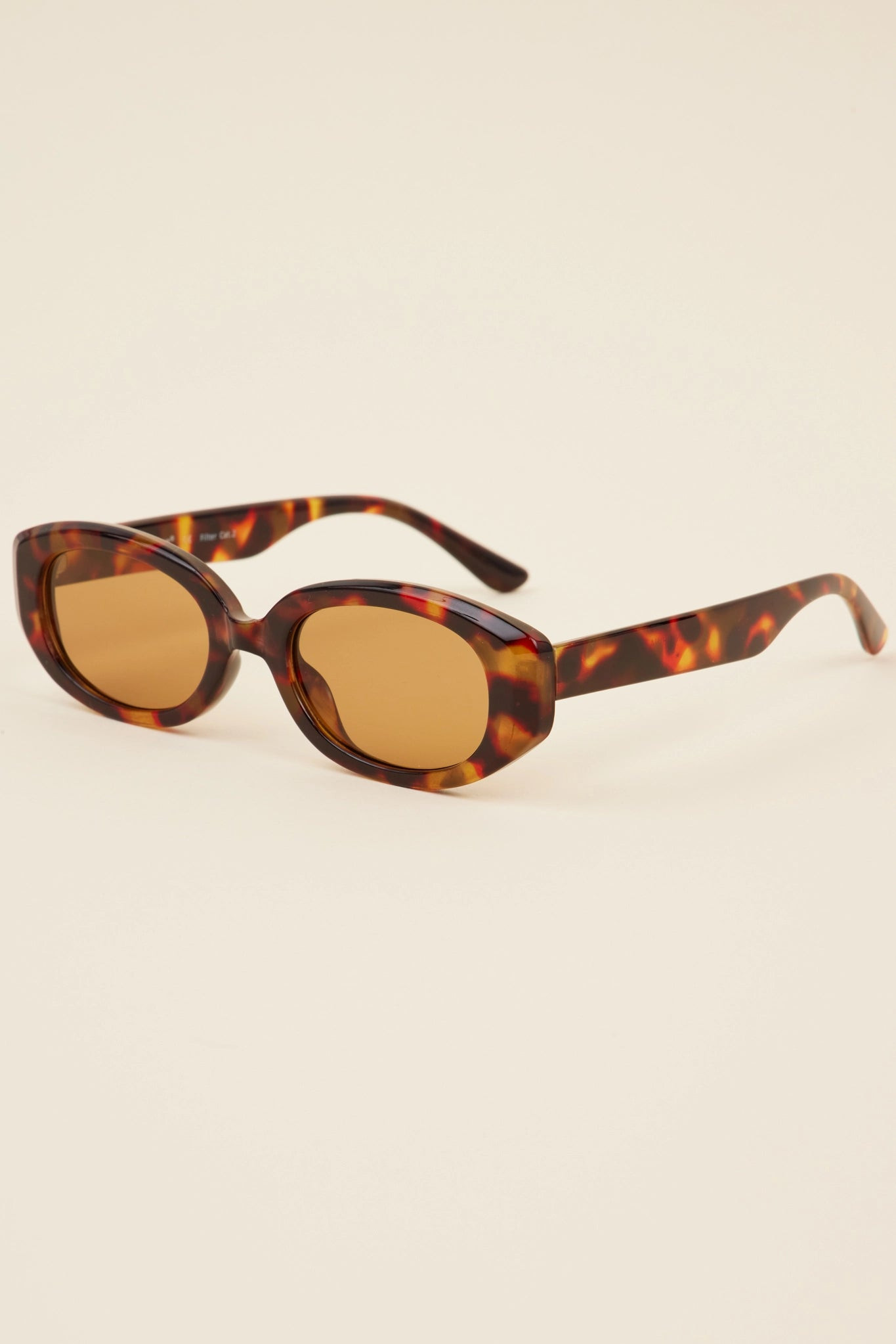 Taylor Sunglasses- Tortoise | Avara
