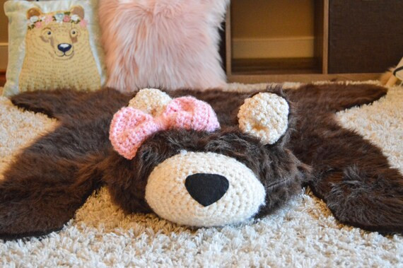 Bear Rug / Faux Bear Rug / woodland nursery / Baby room decor / Bow / animal playmat / ClaraLoo | Etsy (US)