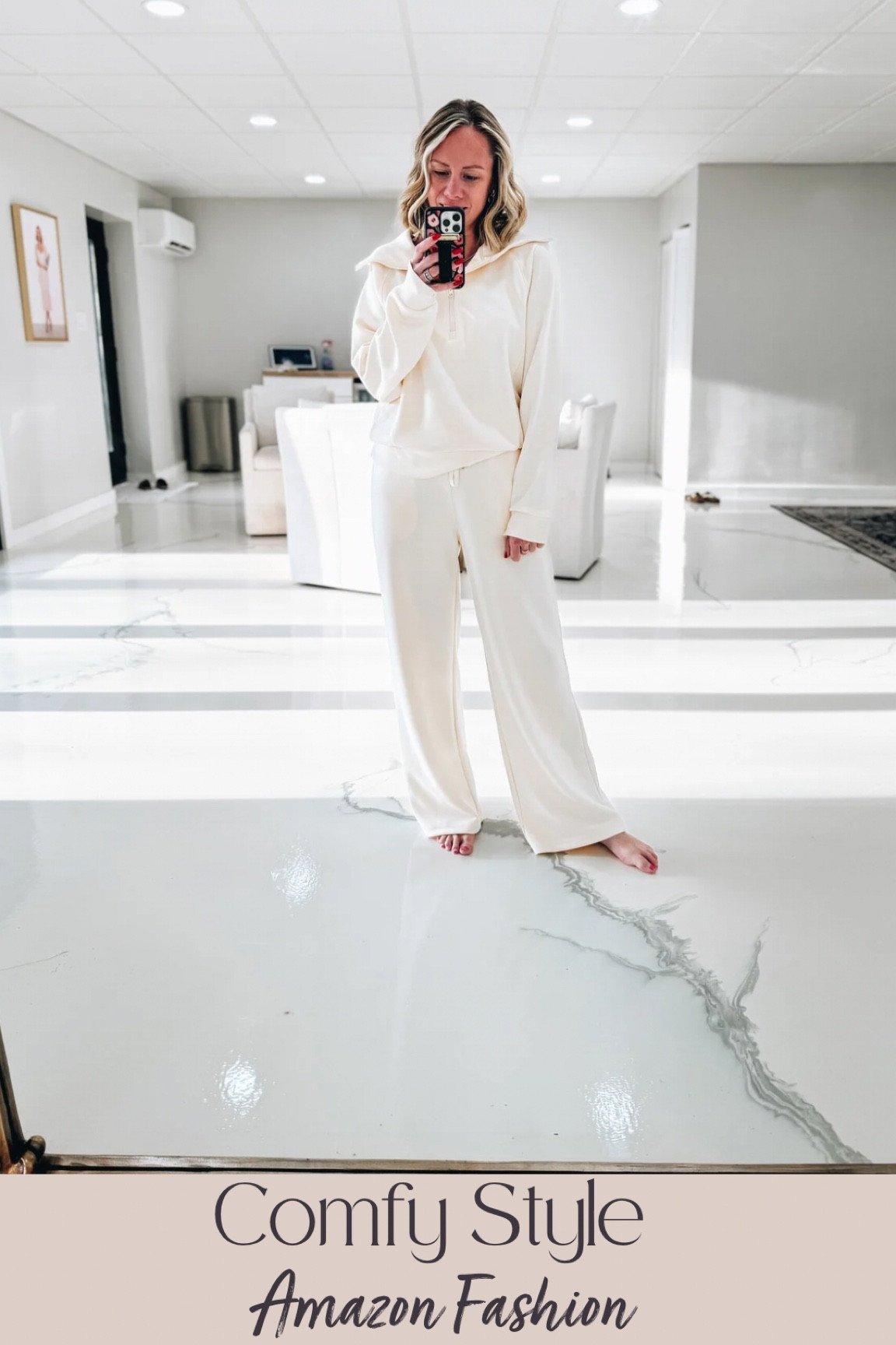 This is so soft and comfy, it’s great to lounge in! 
Fashionablylatemom 
Amazon fashion 
Comfy style 
Amazon find 
Sweatsuit 

#LTKstyletip