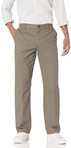 Amazon Essentials Men's Classic-Fit Wrinkle-Resistant Flat-Front Stretch Chino Pant | Amazon (US)