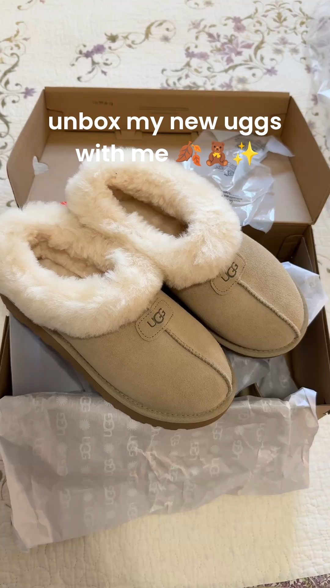 need the perfect fall shoe? the ugg tazzette are fluffy and comfy perfect for a cozy fall look and it’s just under $100! 🍂🐻✨

#LTKSeasonal #LTKFindsUnder100 #LTKShoeCrush