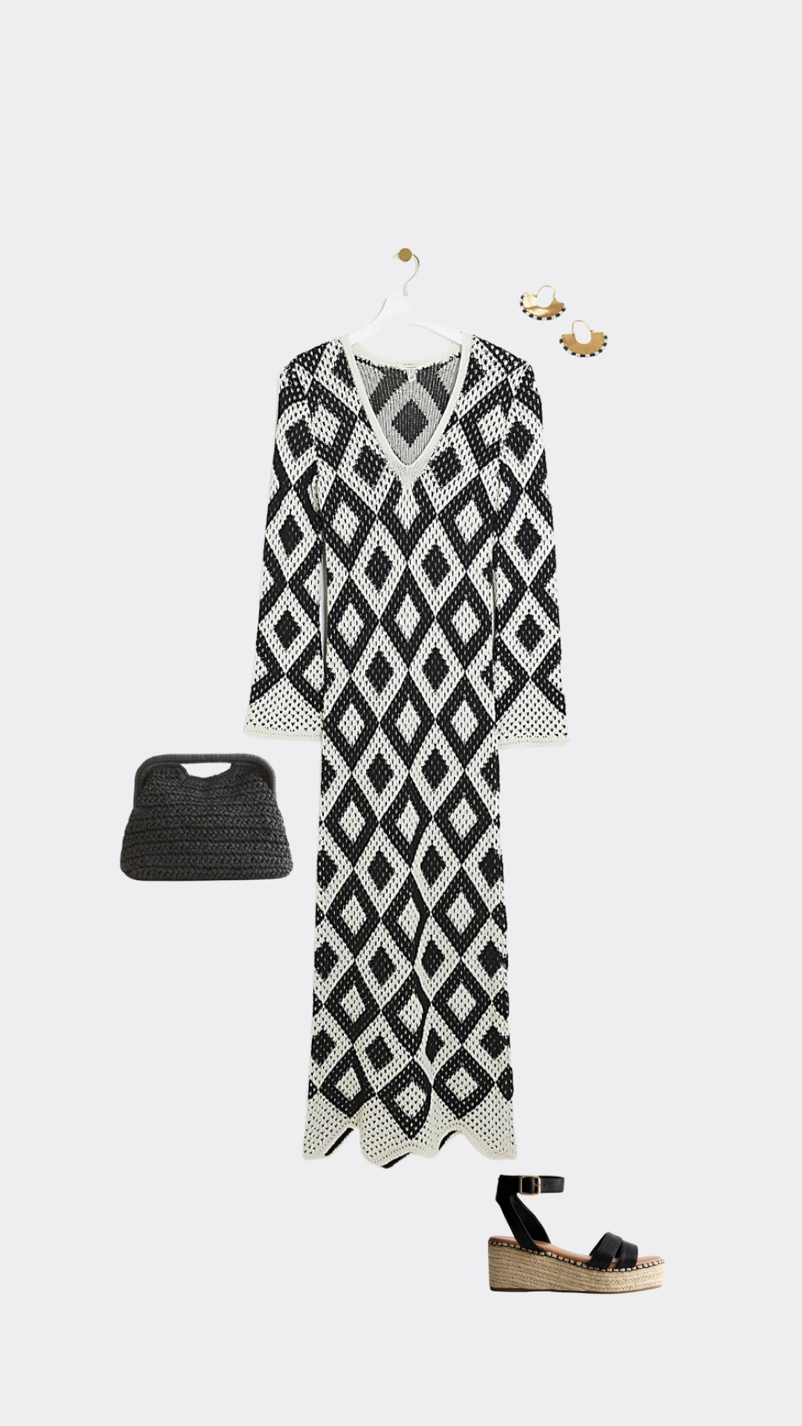 Crochet dress styling 

Summer outfit/holiday outfit