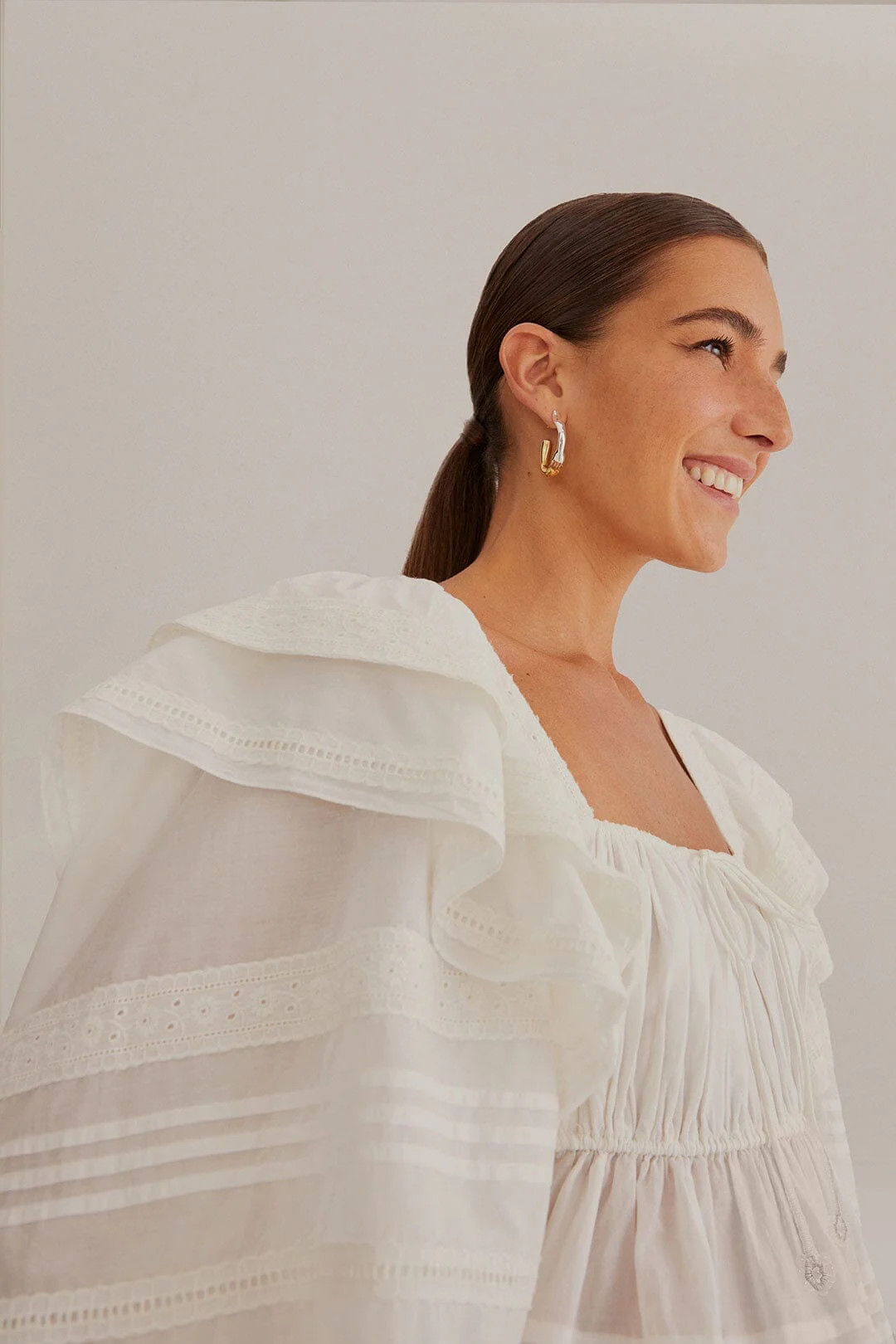 Off-White Square Neckline Blouse | FarmRio (US)