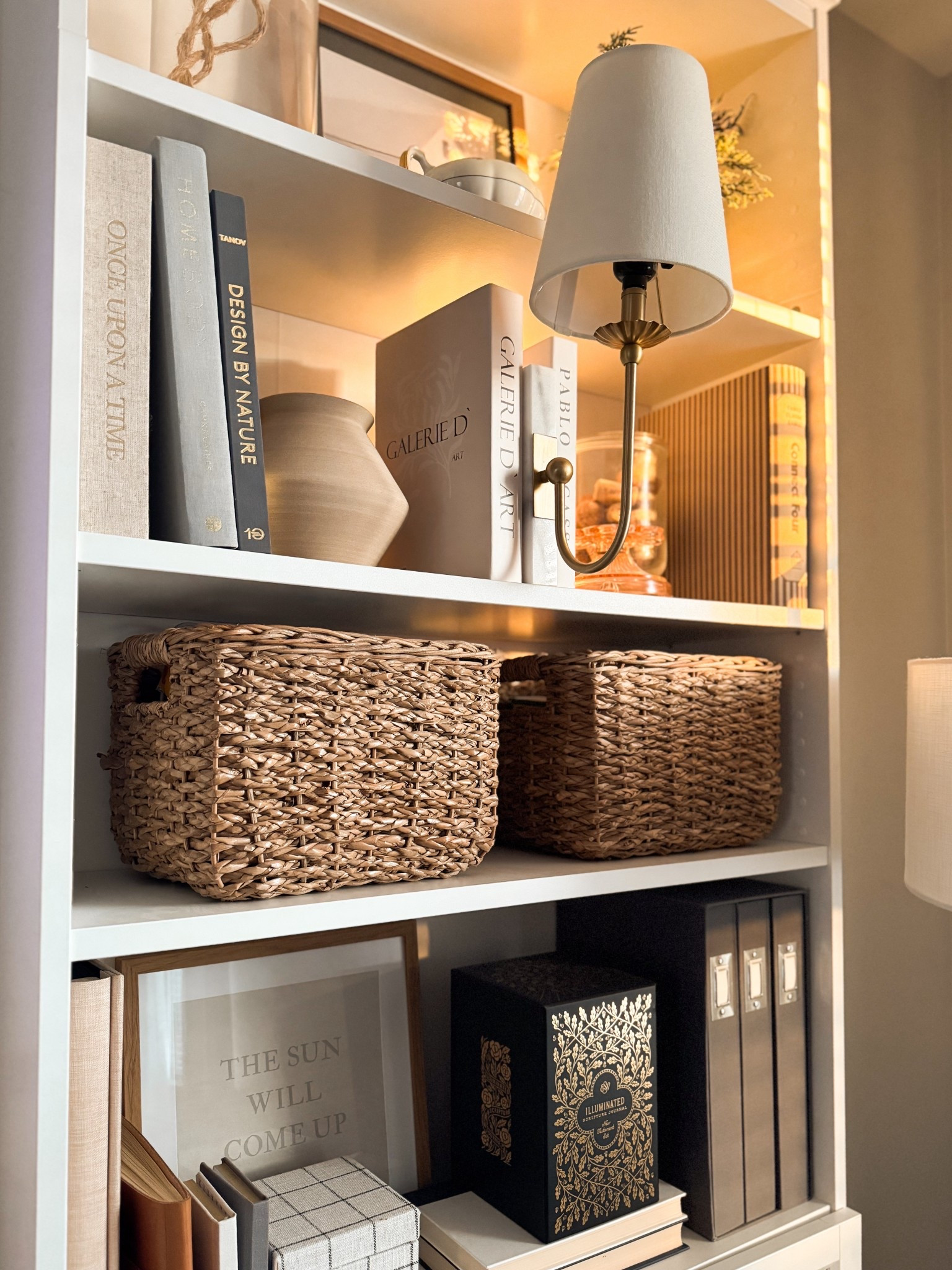 living room shelf styling ✨

#LTKHome #LTKSeasonal