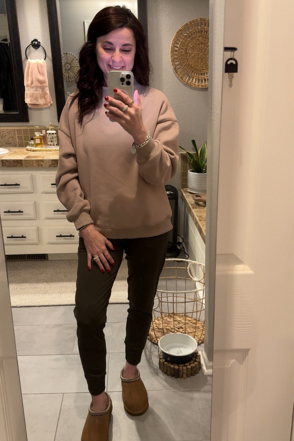 Comfy is an understatement !

#LTKstyletip #LTKshoecrush #LTKfindsunder50