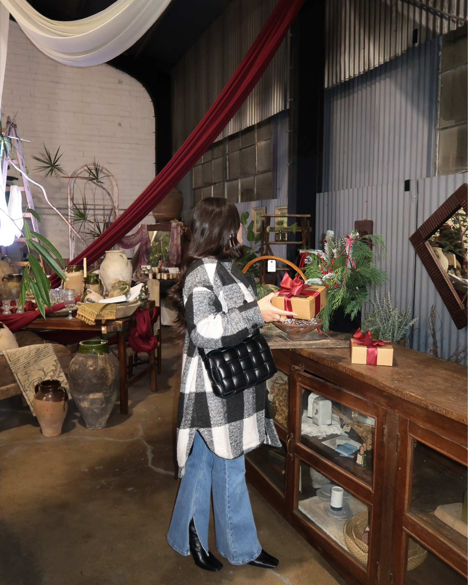 Casual winter outfit inspo 

#LTKHoliday #LTKSeasonal #LTKGiftGuide