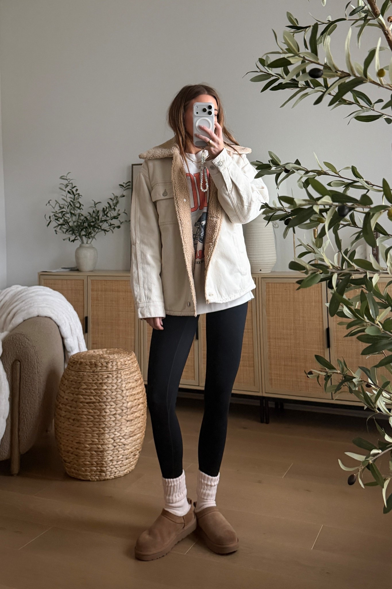 jacket: small // sweatshirt: small // leggings: xs