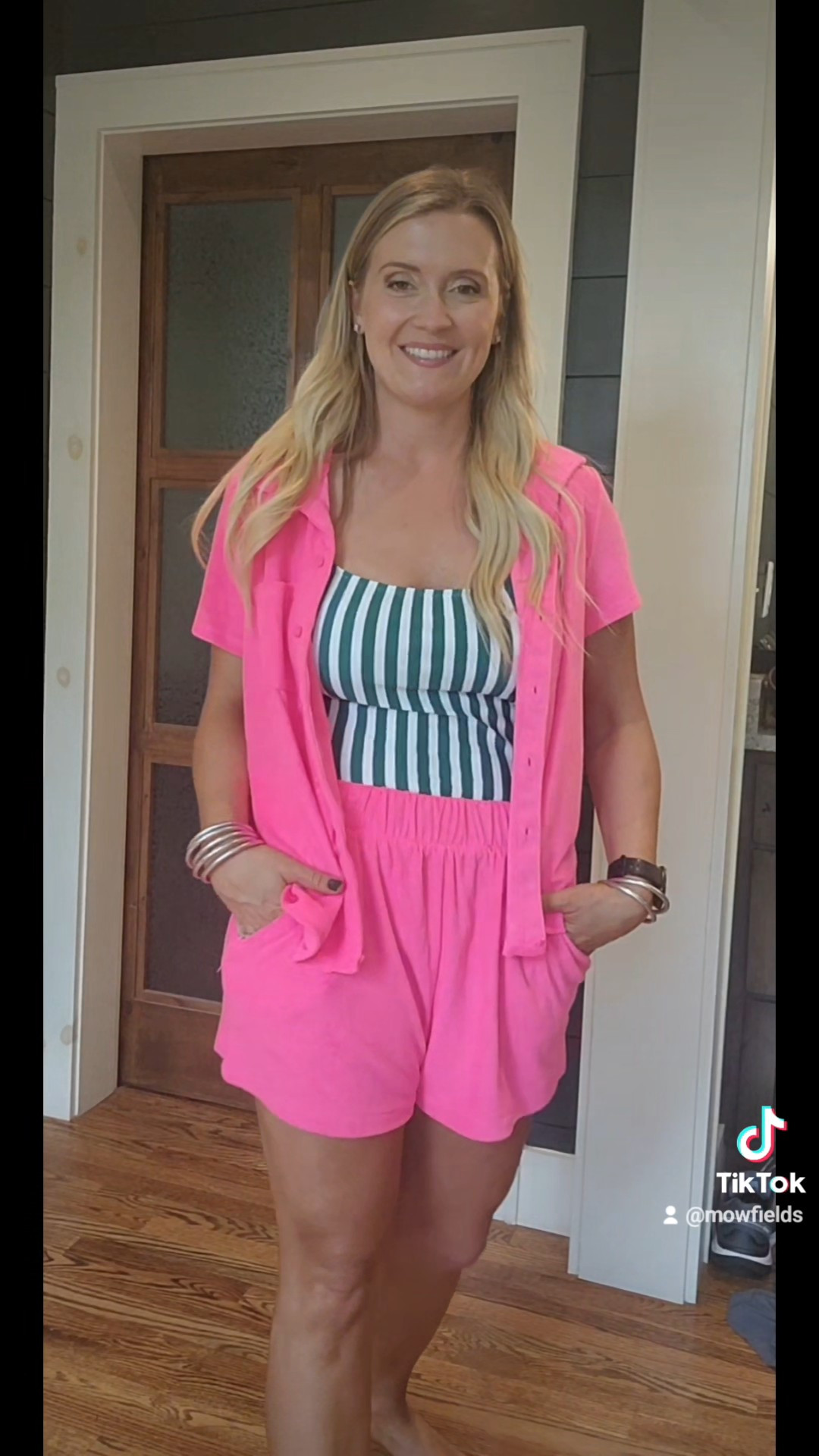 Pink 🤝 Green this combo from #Walmart is ADORABLE and the perfect Mom suit! #Walmart #walmartswim #walmartfashion #womensswim #swimwear 

#LTKSeasonal #LTKMidsize #LTKFindsUnder50