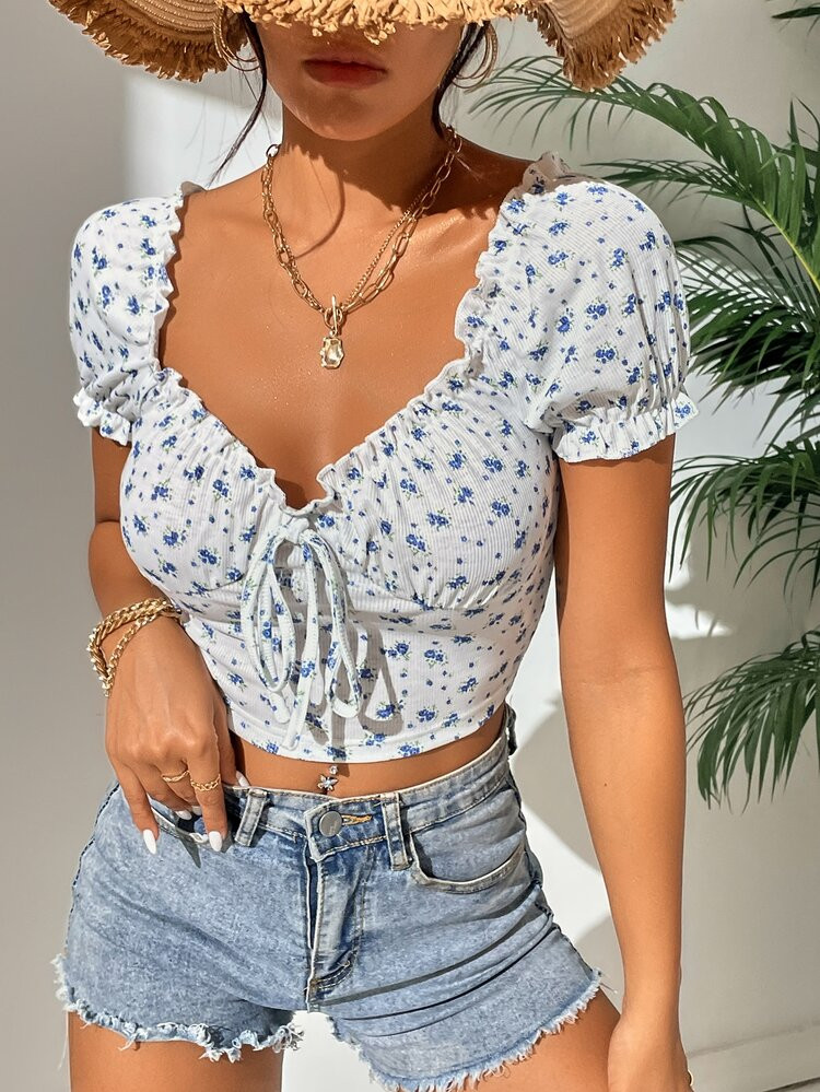 Ditsy Floral Print Tie Front Tee | SHEIN