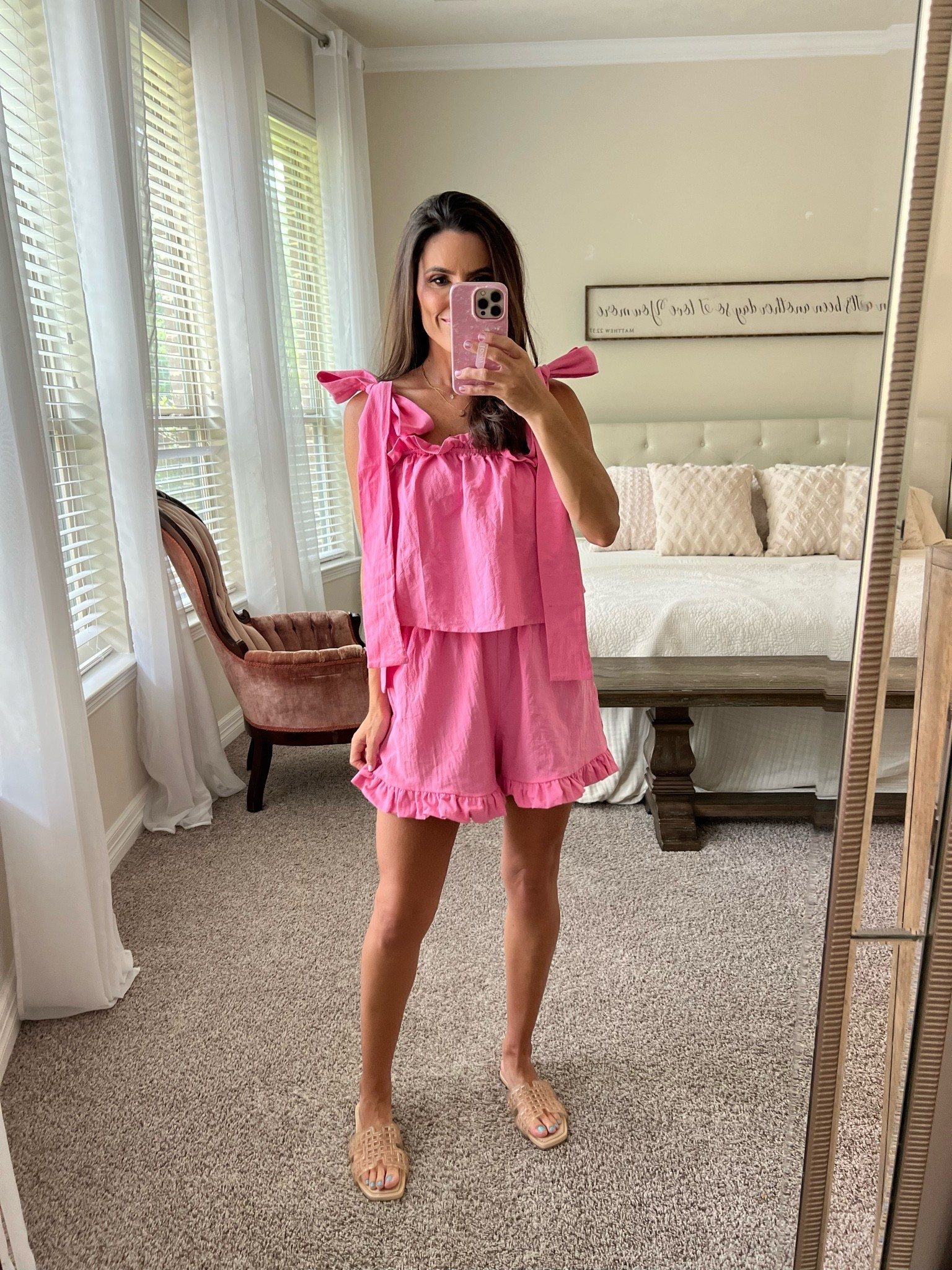 Small in set