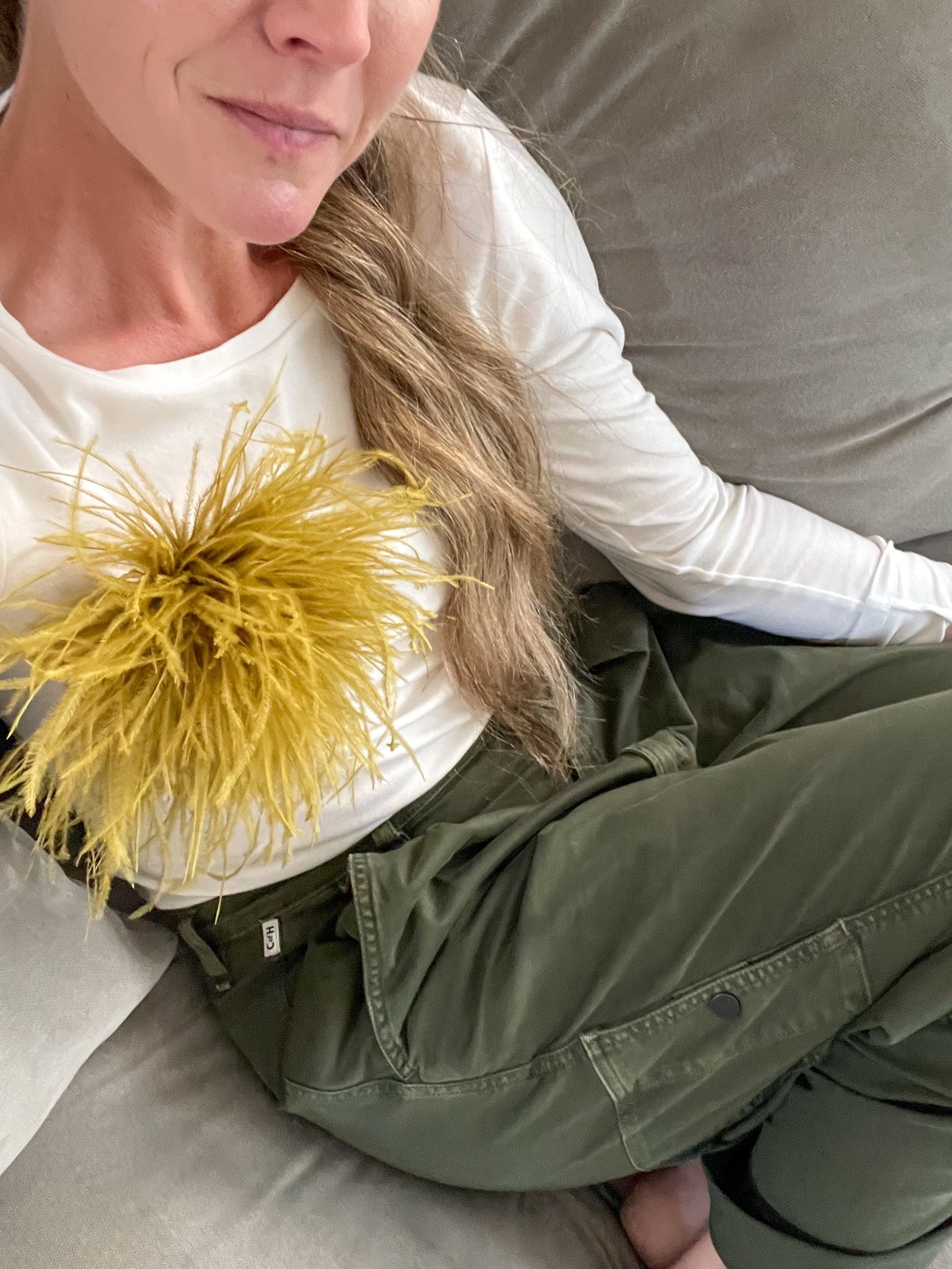 Today’s outfit 💚🌱

The world’s best long-sleeve —wearing a small. Pants run big, wearing a 24. This feather brooch is such a fun exclamation point on any outfit.

#LTKdayinmylife #LTKootd #LTKmomlife