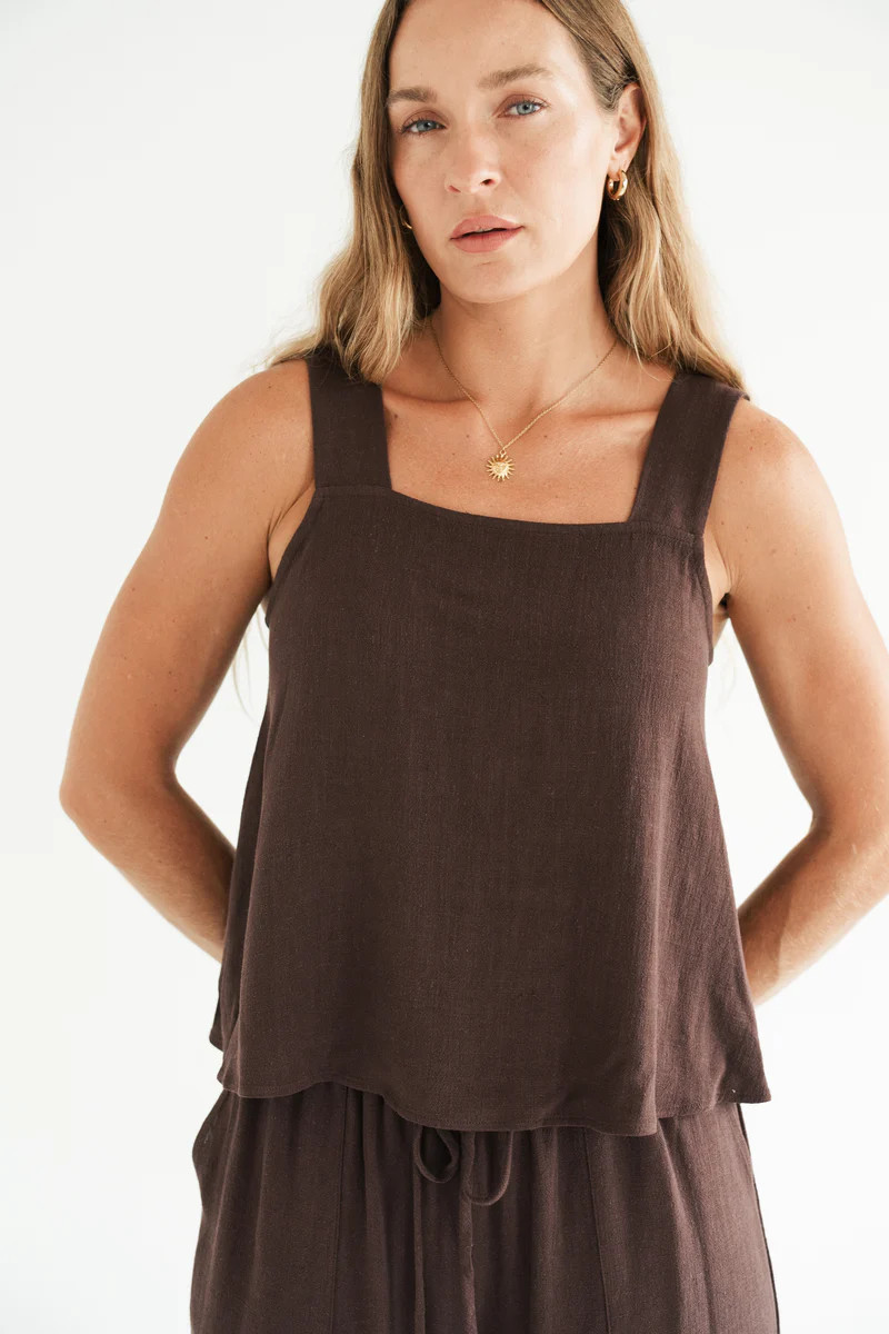 Layne Linen Tank | Carly Jean Los Angeles