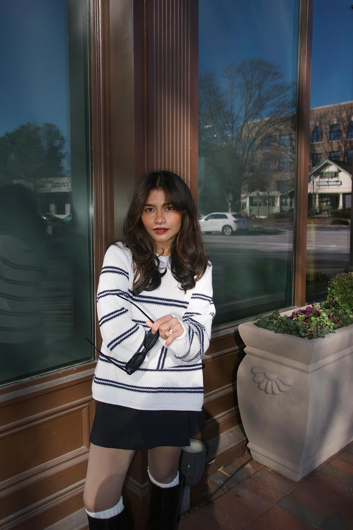 Winter + spring petite (+ mom friendly) outfit

Wearing medium in sweater (very lightweight) 
Small in black mini skirt 

Also wearing: coffee colored fleece lined leggings


#LTKmomlife #LTKootd #LTKPetite