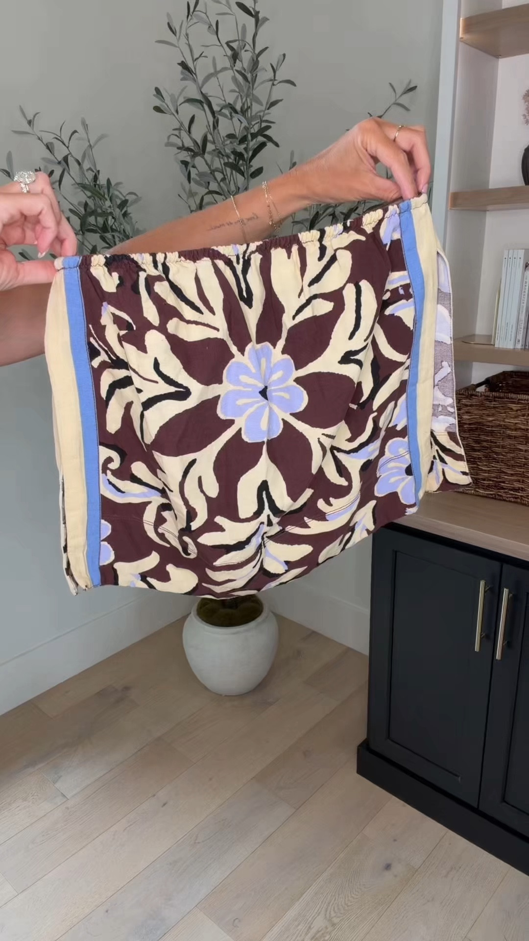 Wearing a small 

#LTKTall #LTKootd #LTKOver40