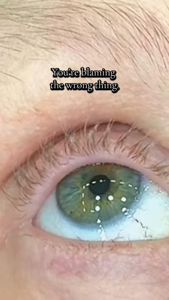 if your lashes aren't lasting, it's usually not
the bond.
It's what's left behind on your real lashes.
Clean them before your next set. #lashcare #lashroutine #lashtips #lashmaintenance
#lashshampookit 

#LTKselfcare #LTKBeauty #LTKOver40