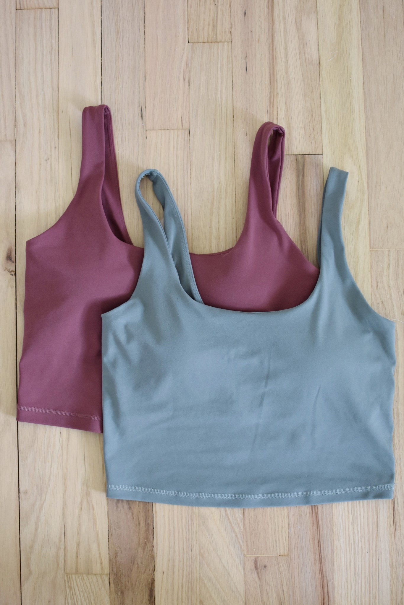 Buttery soft longline sports bra tops from Walmart are some of my favorites. They have a built in shelf bra and removable pads. They fit true to size — I wear Medium.
*shown in colors Wild Ginger and Black Lapis

#LTKautumn #LTKActive #LTKSeasonal