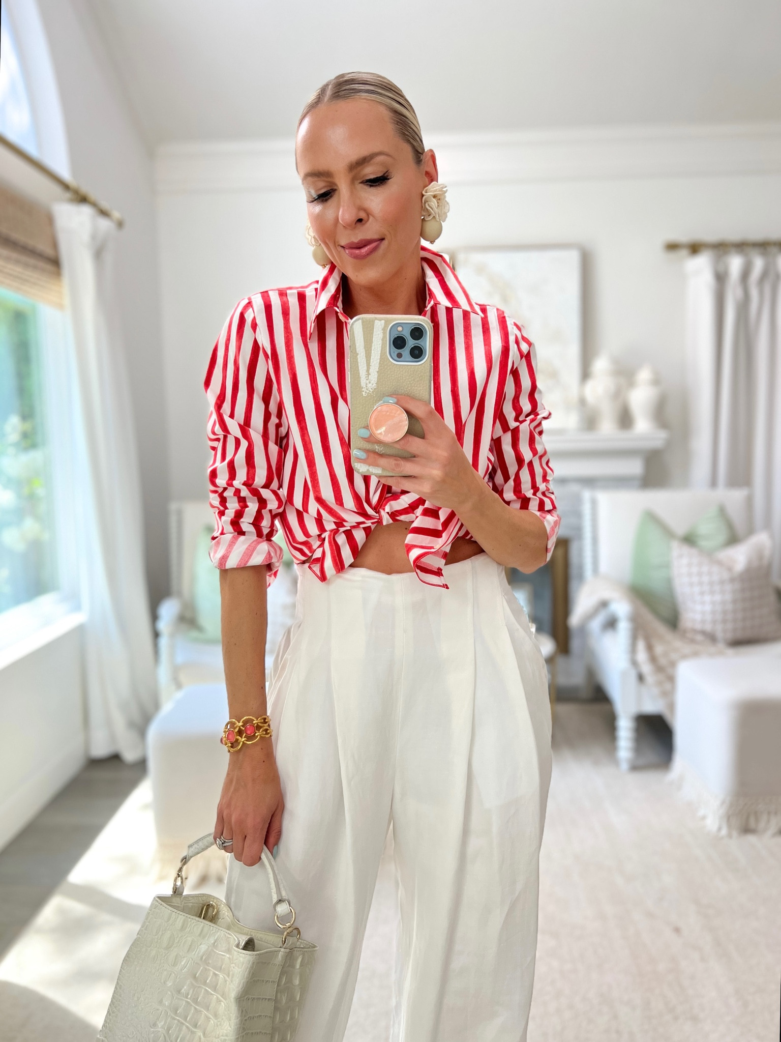 Monday casual vibe workwear. 
Use code VERONICA20 for my linen pants. 

Stripes. Summer style. Ann Taylor. 


#LTKsalealert #LTKstyletip #LTKworkwear