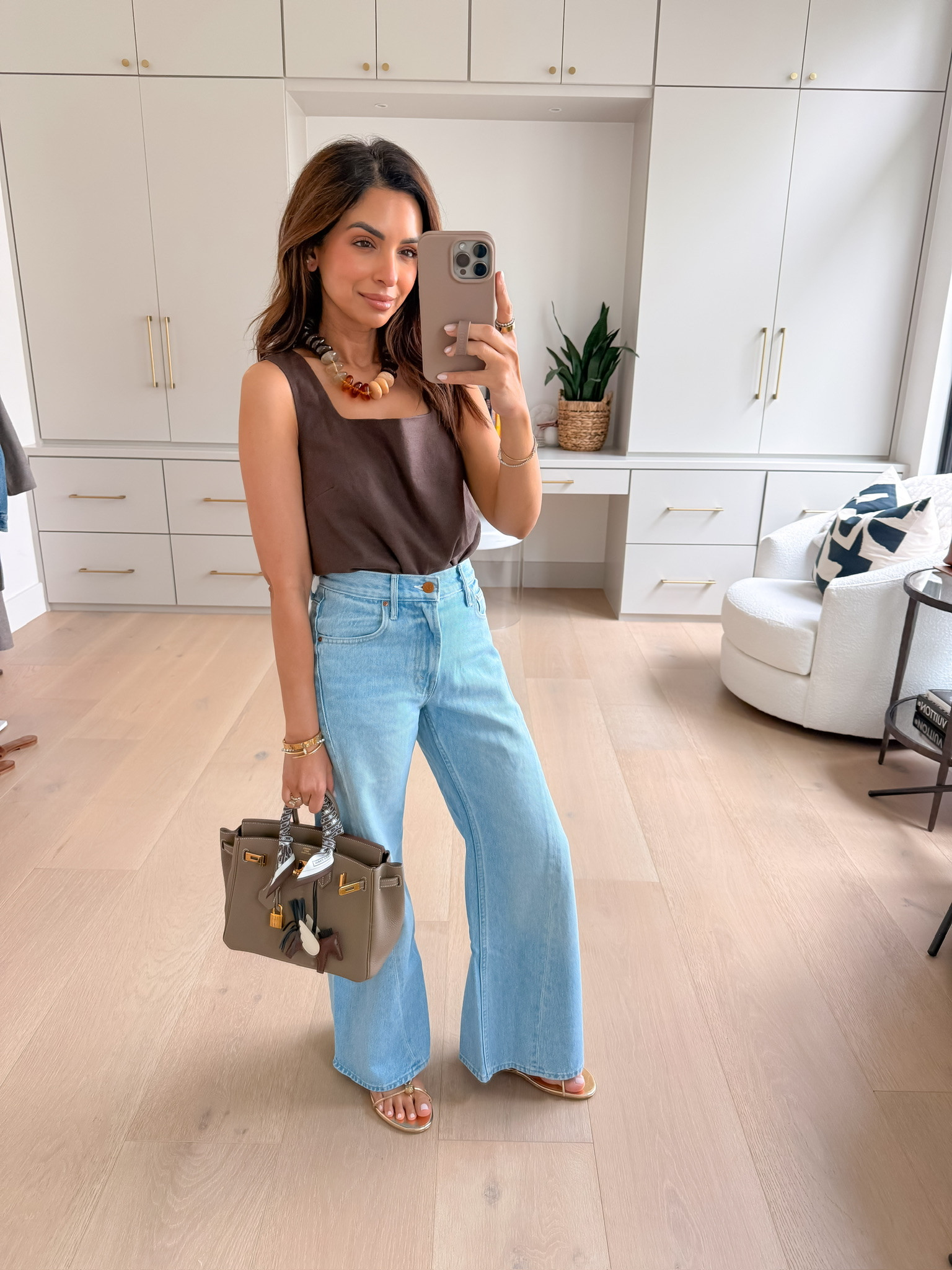 How to style a brown linen set for spring 🤎

#LTKOver40 #LTKPetite #LTKootd