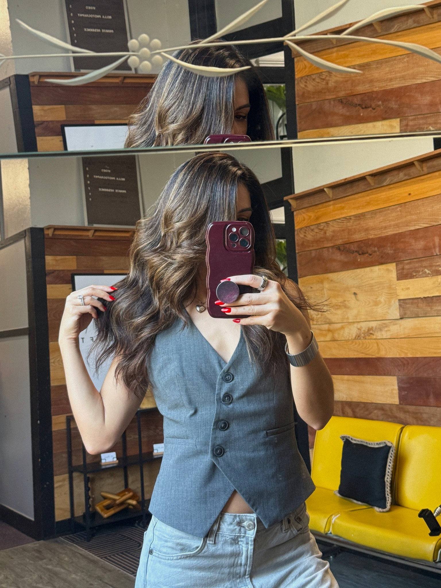 Thick hair girlies, this routine changed everything.
My stylist worked her magic—but it was these R+Co staples that really snapped.

• High Drive – lightweight leave-in = frizz-free + soft
• Mood Swing – heat protectant + smooths as you style
• Two Way Mirror – gives shine without that greasy feel
• Vicious – strong yet flexible hold (aka no helmet head)

Linked it all for you—because I don’t gatekeep good hair days.

#LTKHair #LTKBeauty #ThickHairRoutine #HairProductsThatWork #RandCo #LTKFinds #LTKCreator