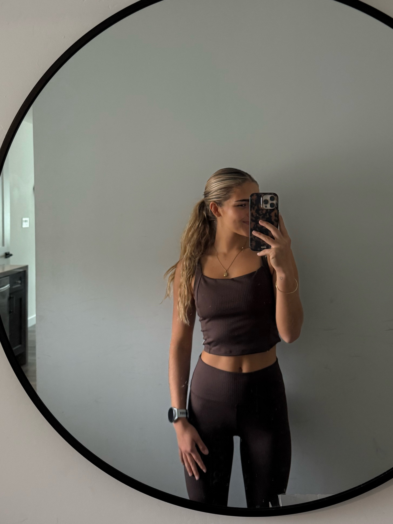 cute brown vuori set!

#LTKGiftGuide #LTKFitness #LTKFindsUnder100