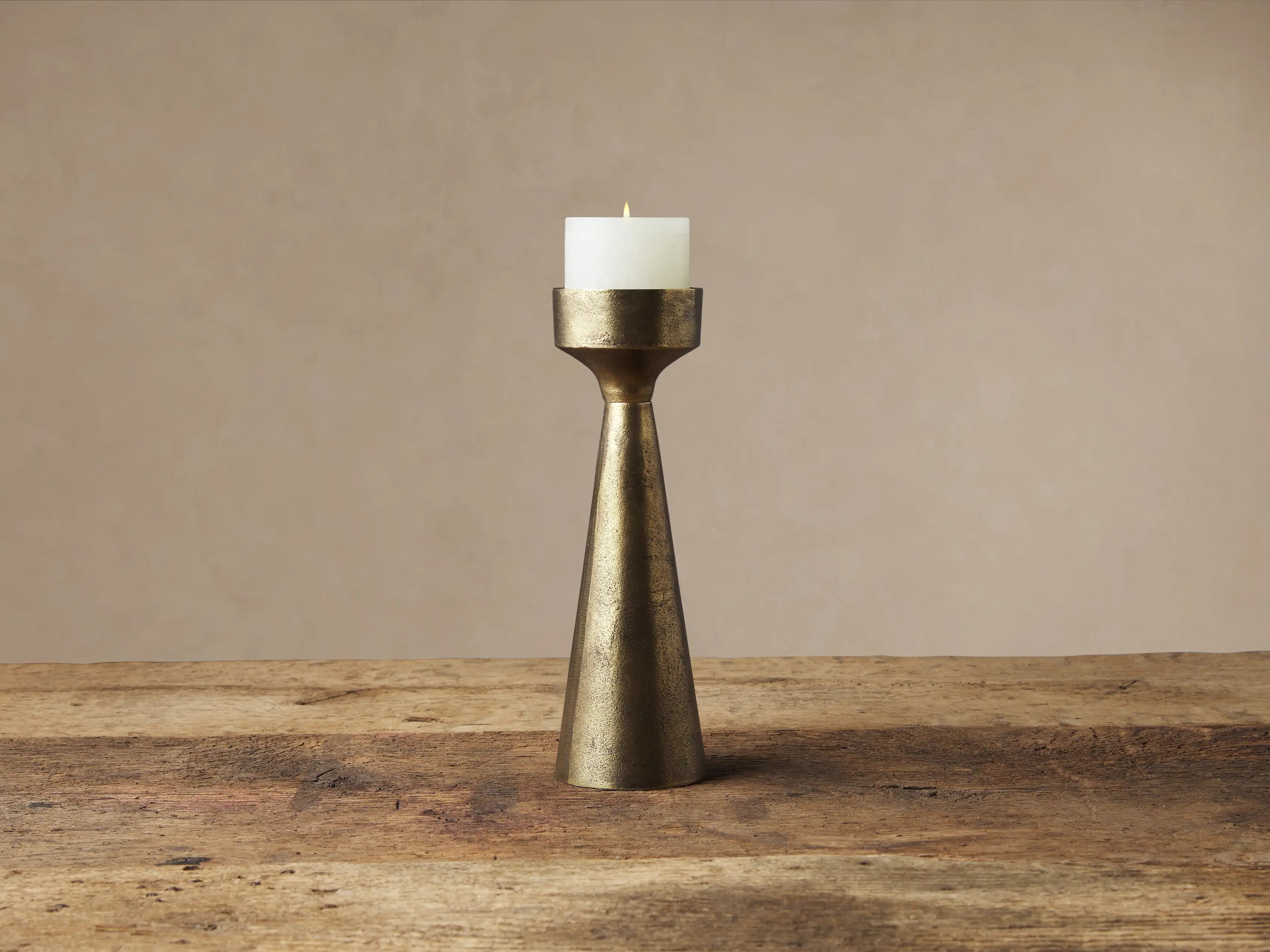 Ren Pillar Holder | Arhaus