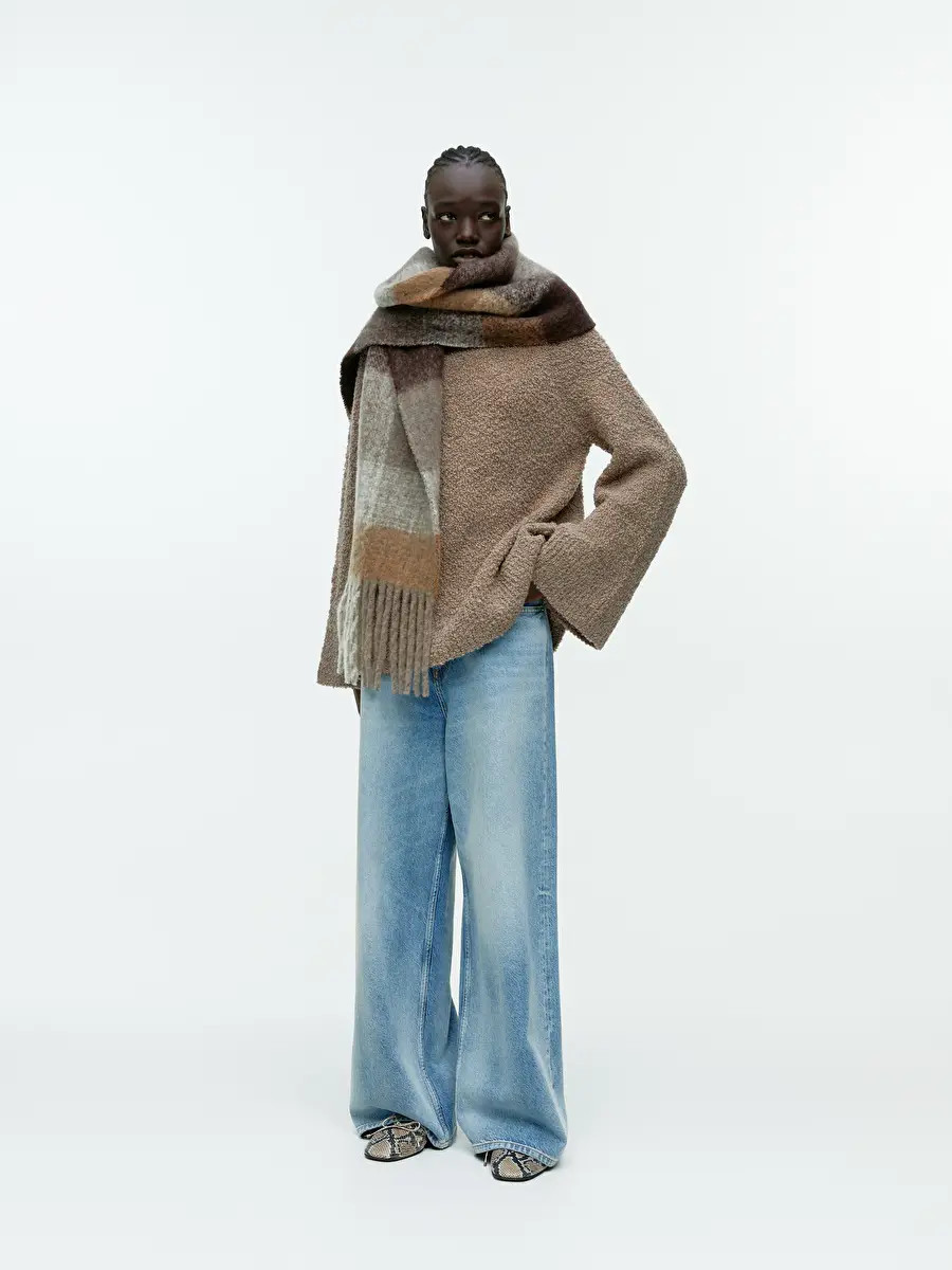 Bouclé Jumper | ARKET (US&UK)