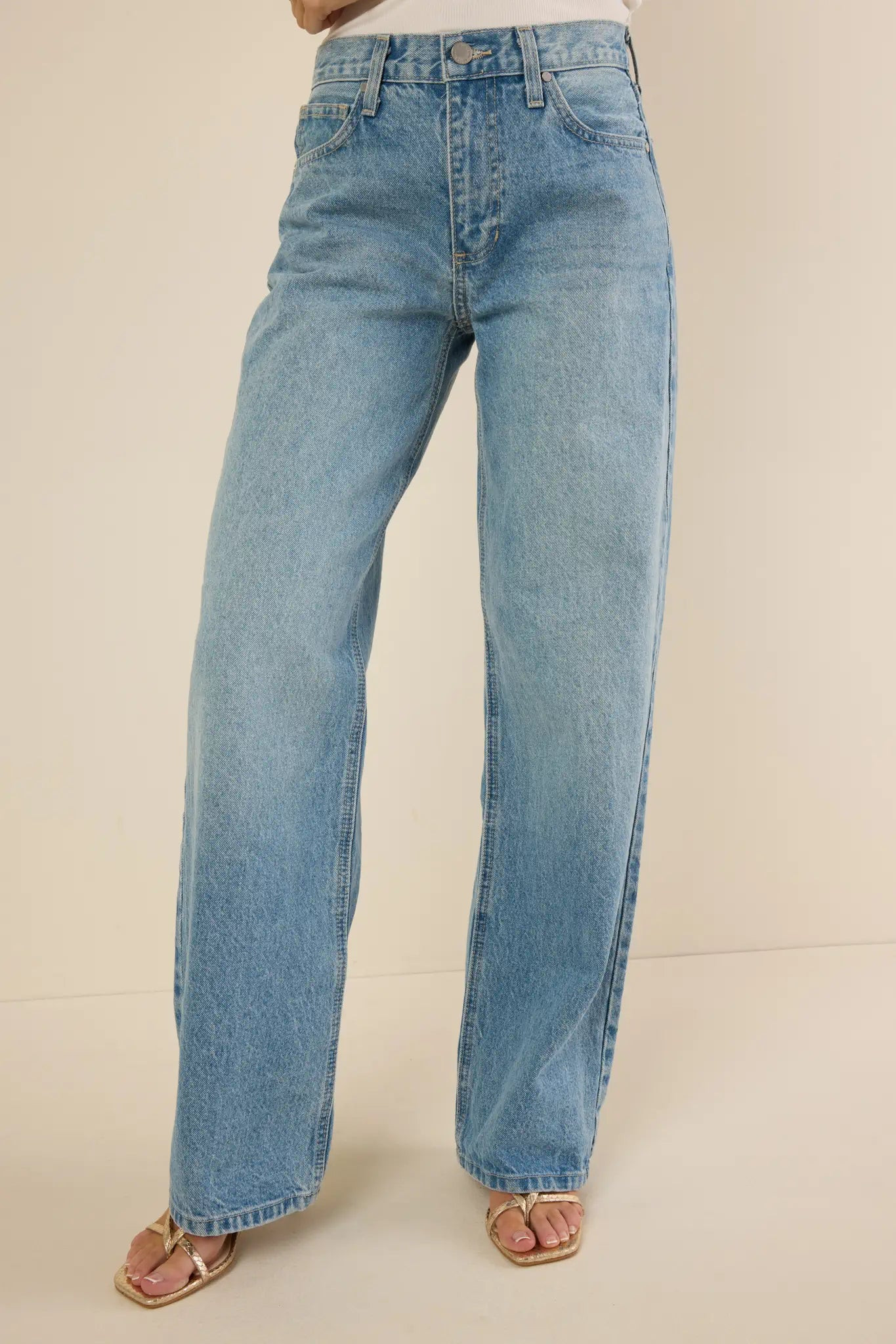 Andrea Jeans | Avara