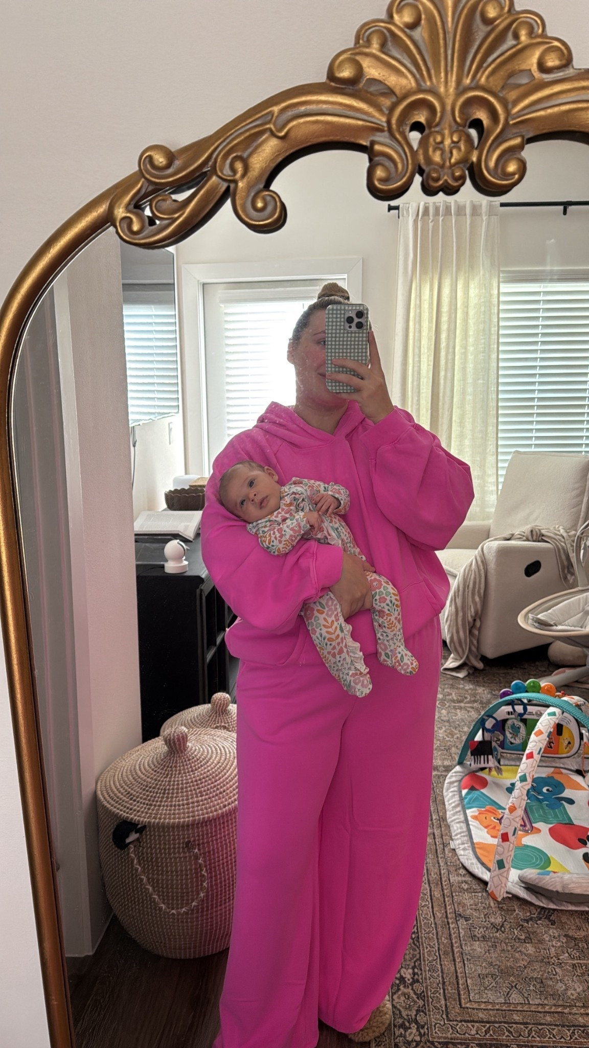 wearing a 2XL in the hoodie and an XL in the pants!

#LTKFallSale #LTKMidsize