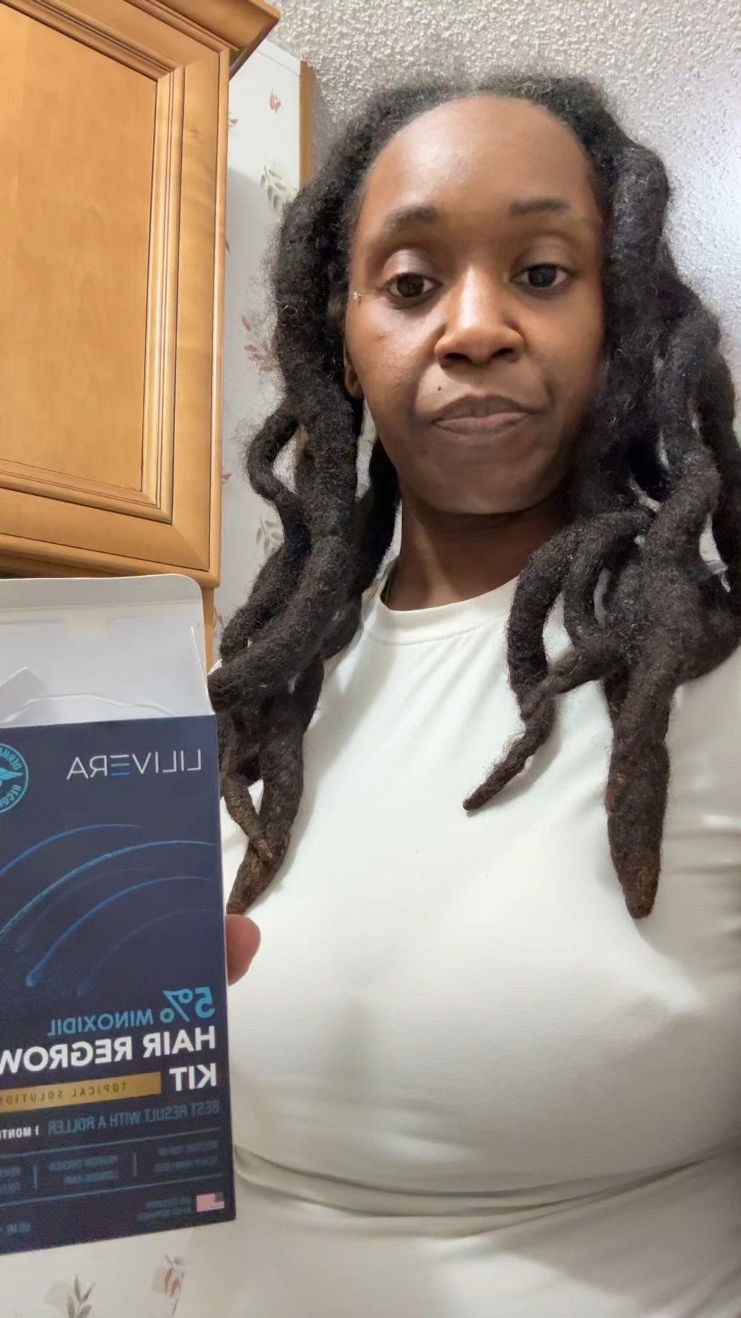 HAIR REGROWTH KIT THAT COMES WITH A ROLLER☺️

#LTKBeauty #LTKvlog #LTKselfcare