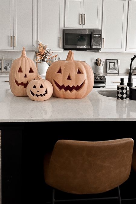 pottery barn pumpkin dupes, pumpkin diy, terracotta pumpkins, halloween decor 

#LTKHoliday #LTKHalloween #LTKSeasonal