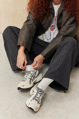 ASICS Cream Grey Gel 1130 Trainers - Cream UK 7 at Urban Outfitters | Urban Outfitters UK