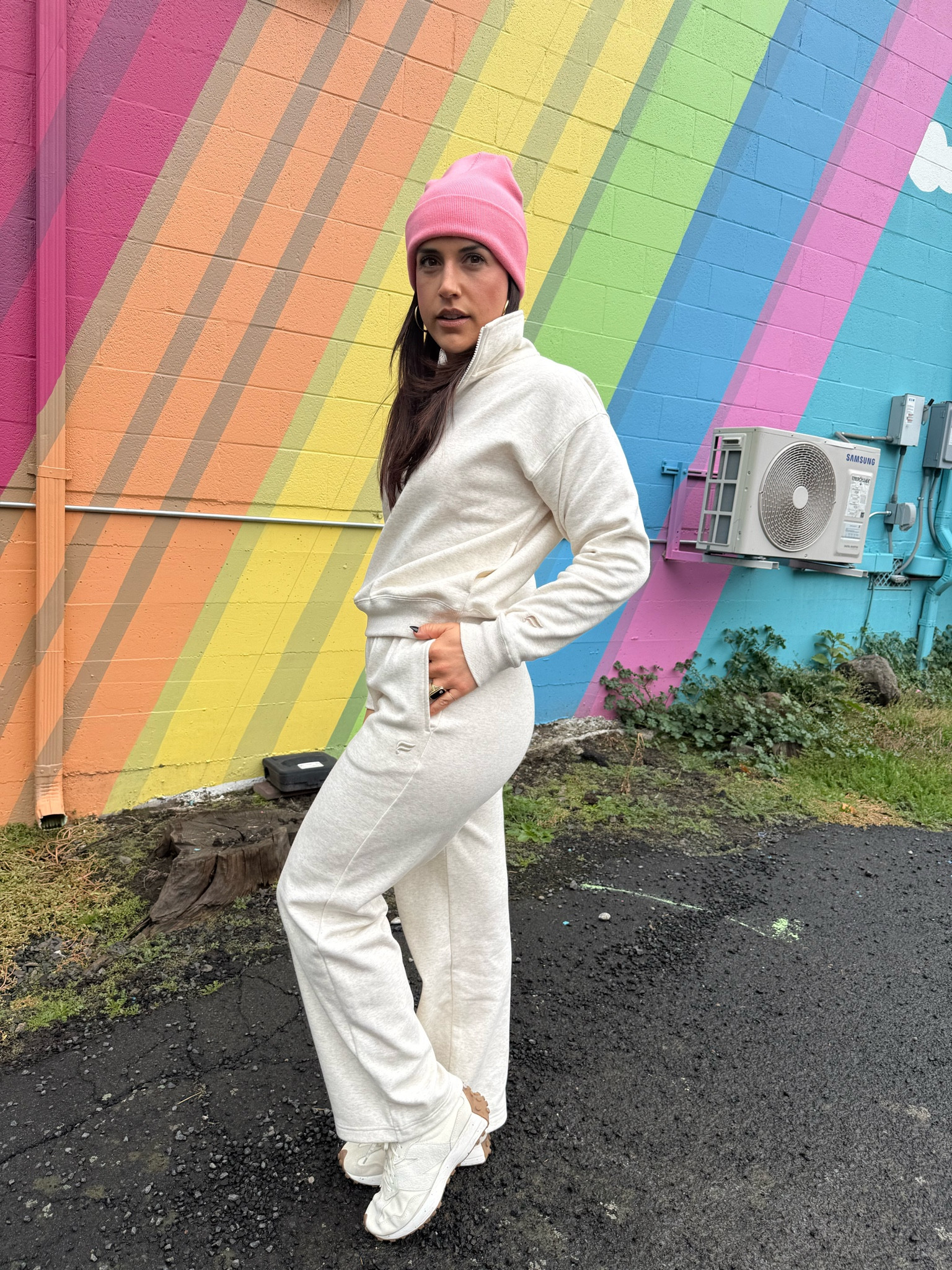 Matching sweat set. 
Half zip sweatshirt. 
Wide leg sweatpants. 
Oatmeal sweatshirt. 
Fabletics. 
Cozy outfit. 
Athleisure. 

#LTKSeasonal #LTKSaleAlert #LTKActive