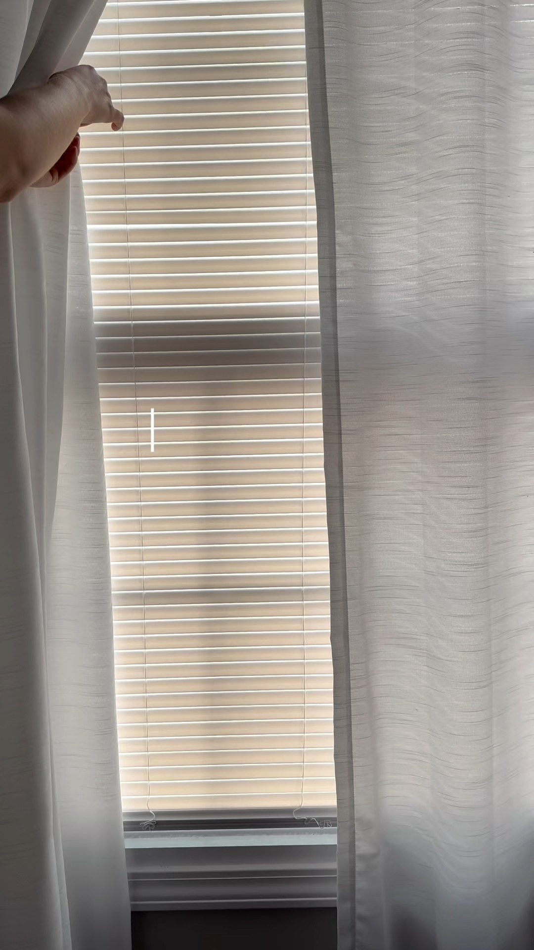 Saturday in my life ☀️👟☕️🐾🧡

morning walk, Bible study, Christian, morning coffee, strength training, home workout, snuggles with my dog, college football, Tennessee Volunteers 

 

#LTKSeasonal #LTKActive #LTKHome