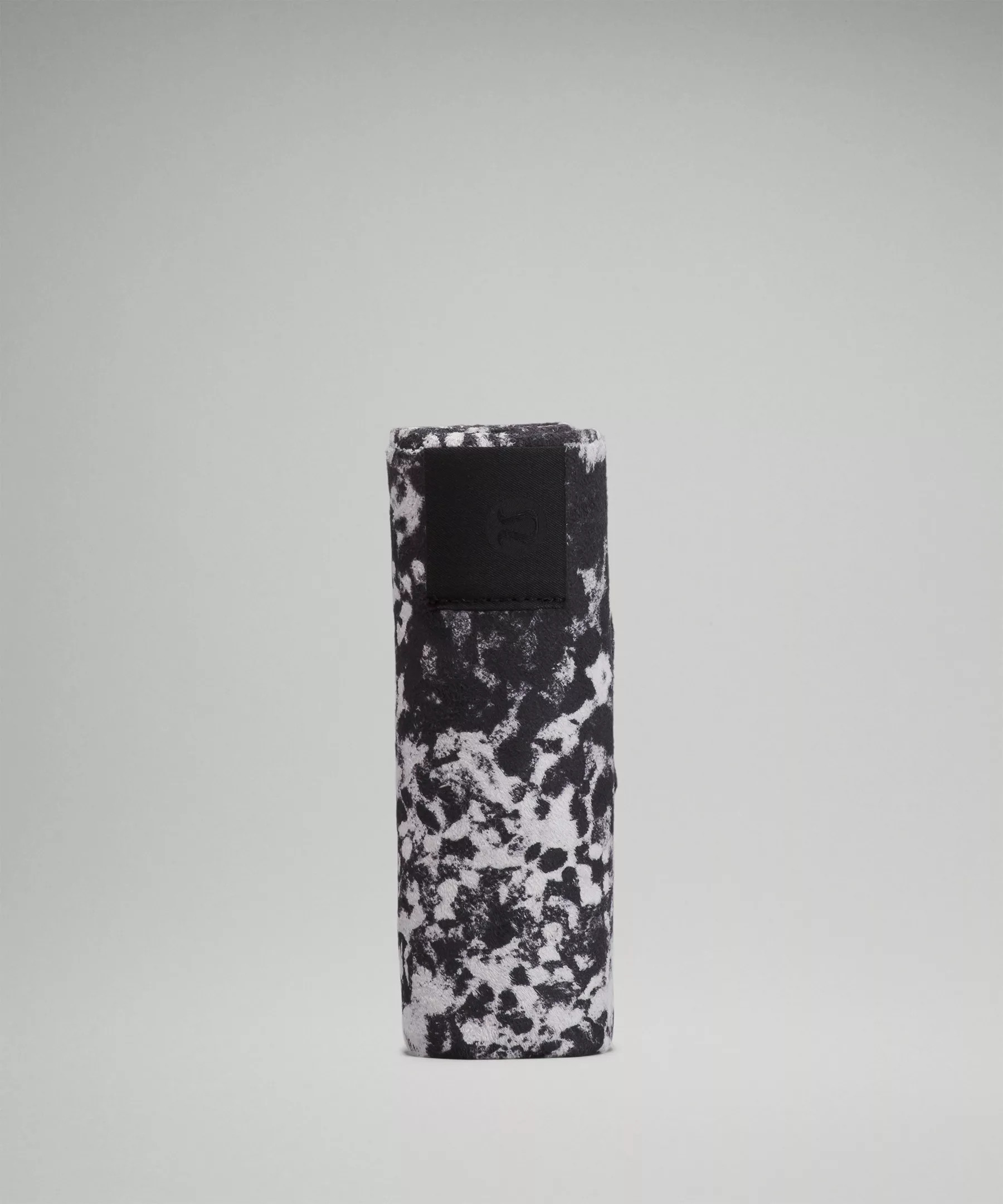 The Small Towel | Lululemon (US)