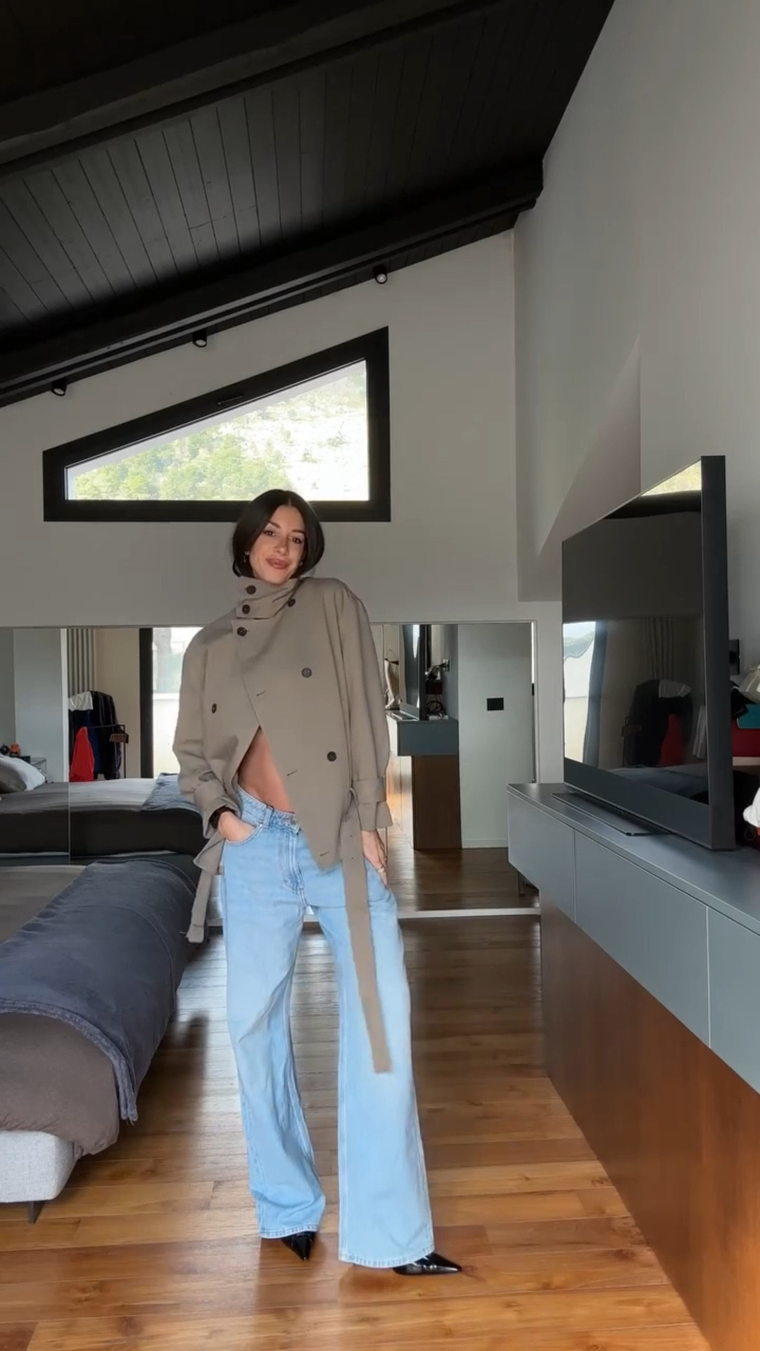 la mia fortuna é che sono incinta in un’epoca in cui il fit per eccellenza resta ancora quello OVERSIZE 😂 e chi siamo noi per non sfruttarlo? 
per i link 🔗 commentate con OVER.. baciiii

#zarahaul #zaraspringhaul #springtrends #pregnantlook #bumpfriendly