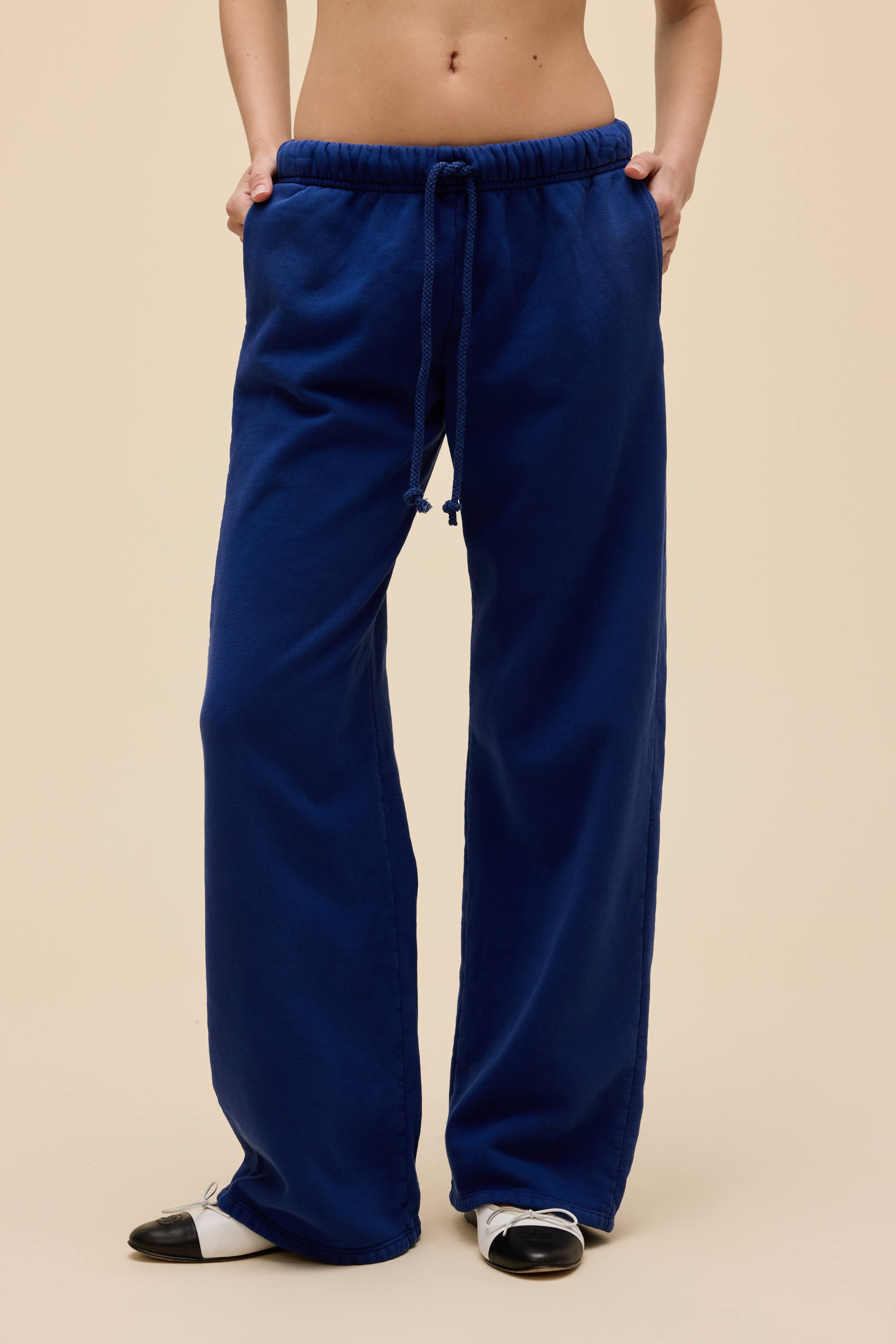 Solid Relaxed Sweatpant | Daydreamer
