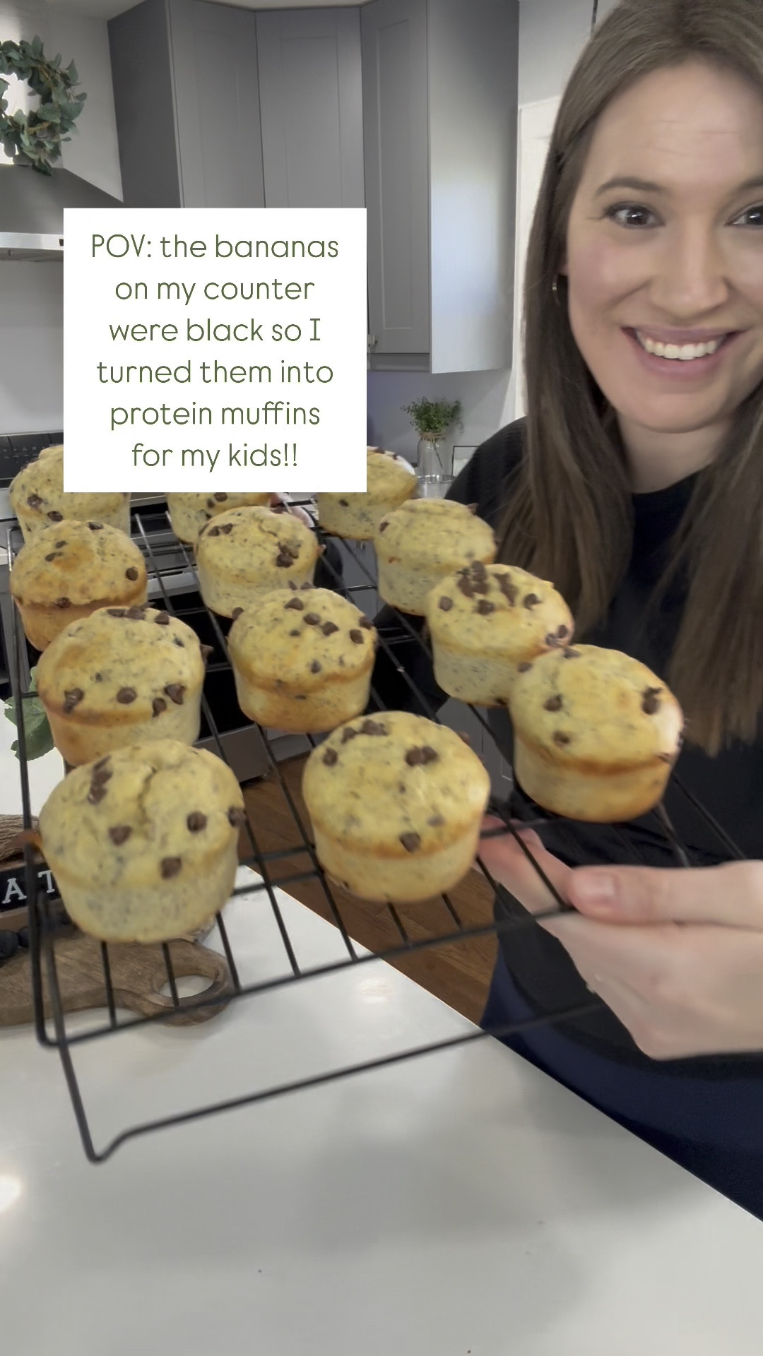 these are so good! 



⭐️ Breakfast Freezer Stock Guide:
* 30+ breakfast money saving recipes
*Batch prepping system to optimize your time
*storage, reheating instructions, and meal pairings
*Food Allergy Accommodations

Promo Code "FIVEONIT" for $5 off your order

Protein Banana Muffin
3 very ripe bananas
2/3 cup plain greek yogurt
1 tsp vanilla extract
2 eggs
2 scoops vanilla protein powder
2 tbsp chia seeds
2 tbsp flax seed ground
1/3 cup maple syrup 
1/2 cup almond flour 
1 cup flour of choice 
2 tsp baking powder
1/4 tsp salt
1 tsp cinnamon 
1/4 cup chocolate chips

1. mix wet ingredients together, mashing bananas
2. mix in dry ingredients
3. fold in chocolate chips 
4. fill 12 muffins slots
5. bake at 350 degrees for 20-25 minutes or until a fork pulls clean

#LTKFamily #LTKSaleAlert #LTKHome