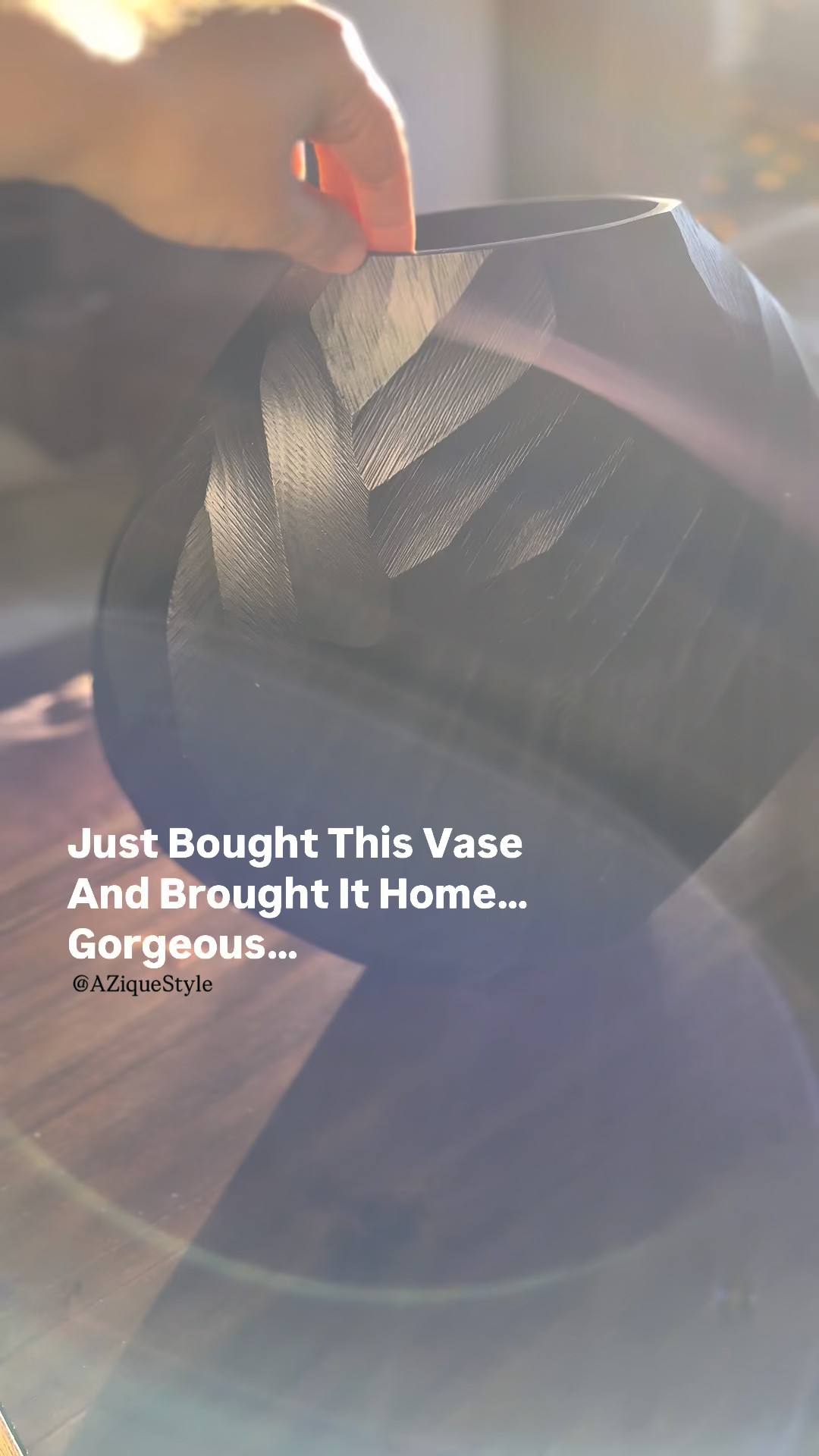 Gorgeous modern metal black vase:)! Love it! #aziquestyle 

#LTKHoliday #LTKHome #LTKGiftGuide