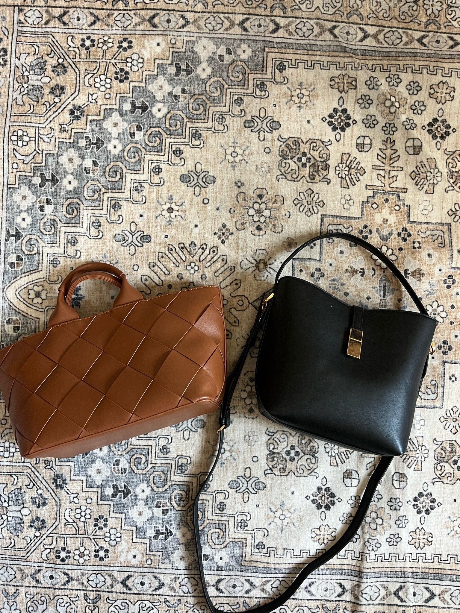 Neutral bags I’m loving lately!🖤

#LTKStyleTip #LTKFindsUnder50