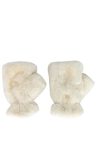 Apparis Ariel Faux Fur Gloves in Ivory. | Revolve Clothing (Global)