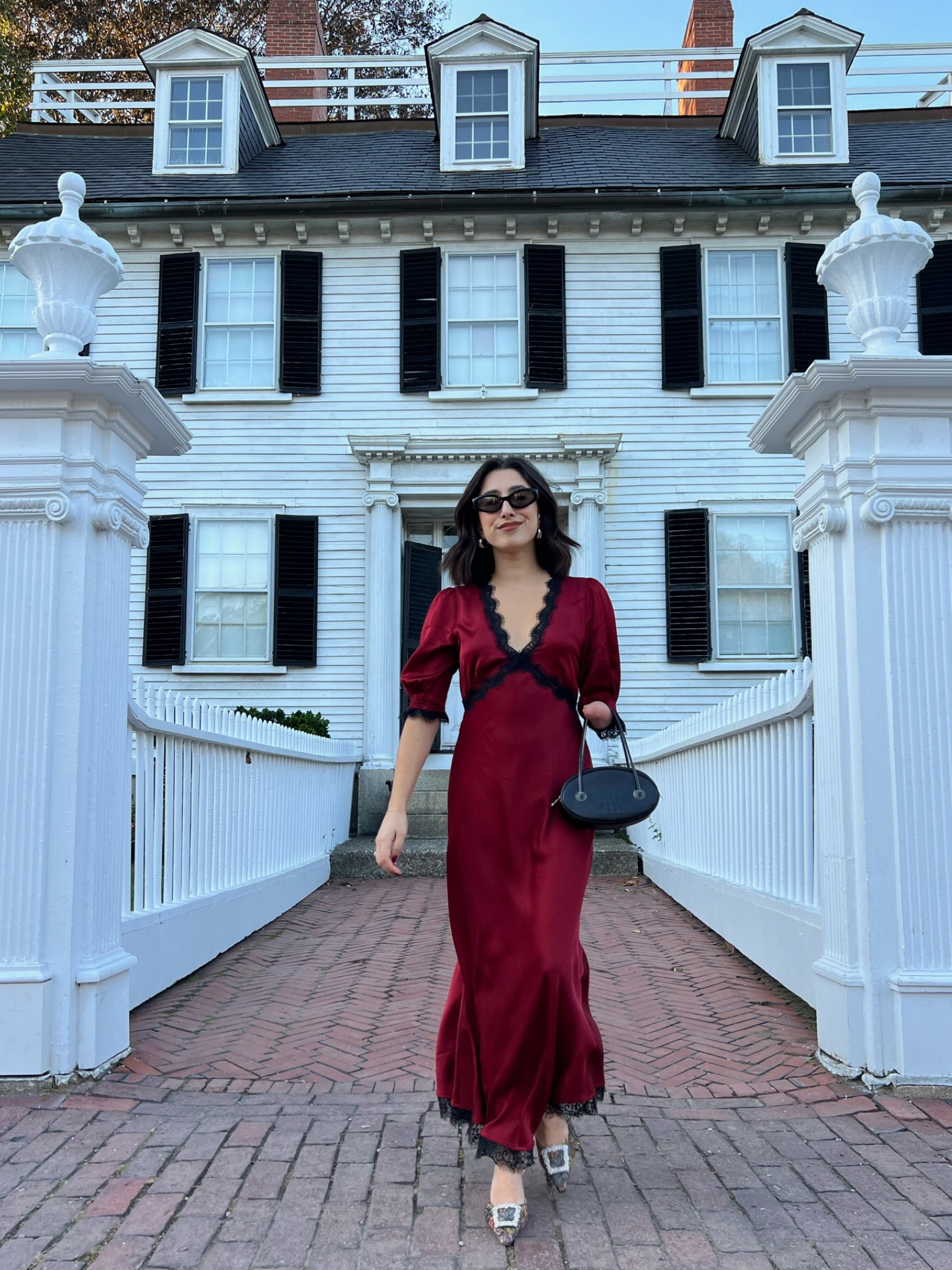 This dress gives major Salem energy

Fall outfit | fall shoes | maxi dress | black bag | 

#LTKSeasonal #LTKstyletip #LTKshoecrush