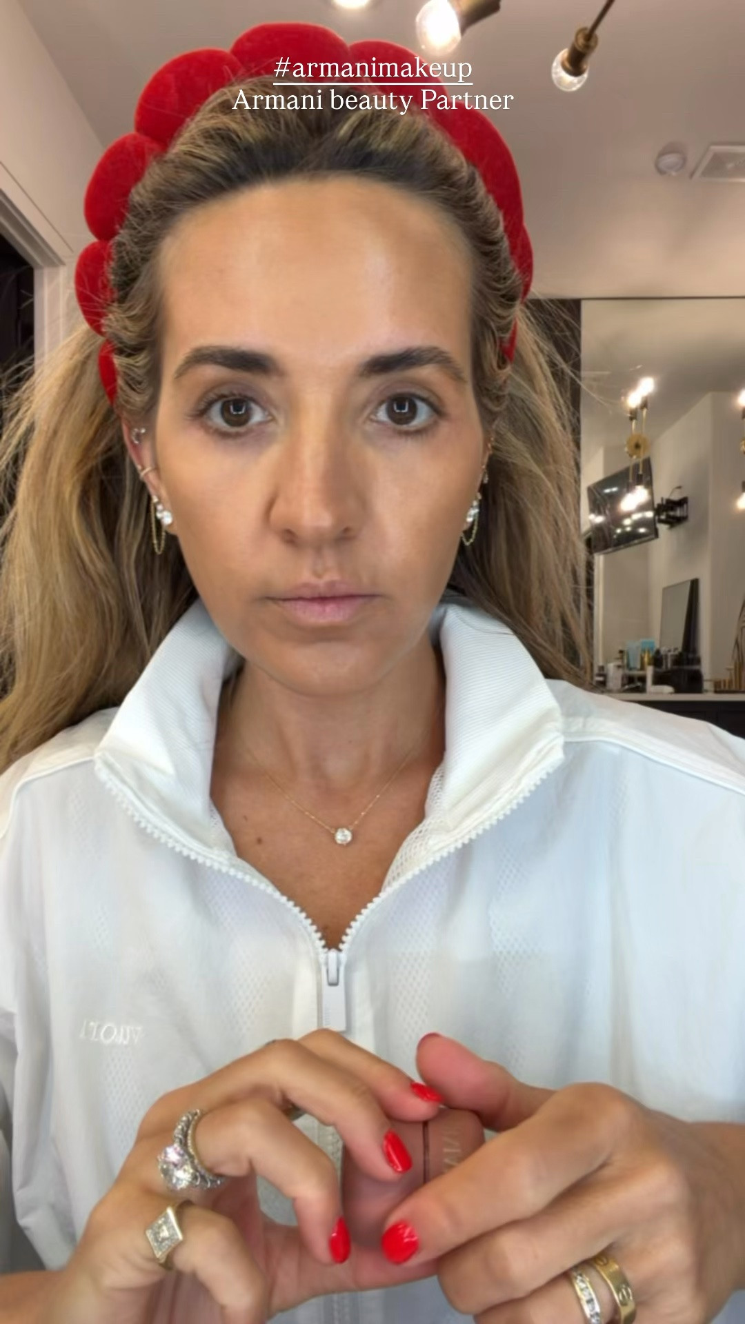 I've been trying a few new @armanibeauty finds from @sephora, and their Dolci Blush is a cream-to-powder blurring balm that has been my favorite. I grabbed shade 5 Mauve, and it's the prettiest everyday color. It blends so beautifully and gives the most natural flush on 40+ skin. #ArmanibeautyPartner #armanimakeup