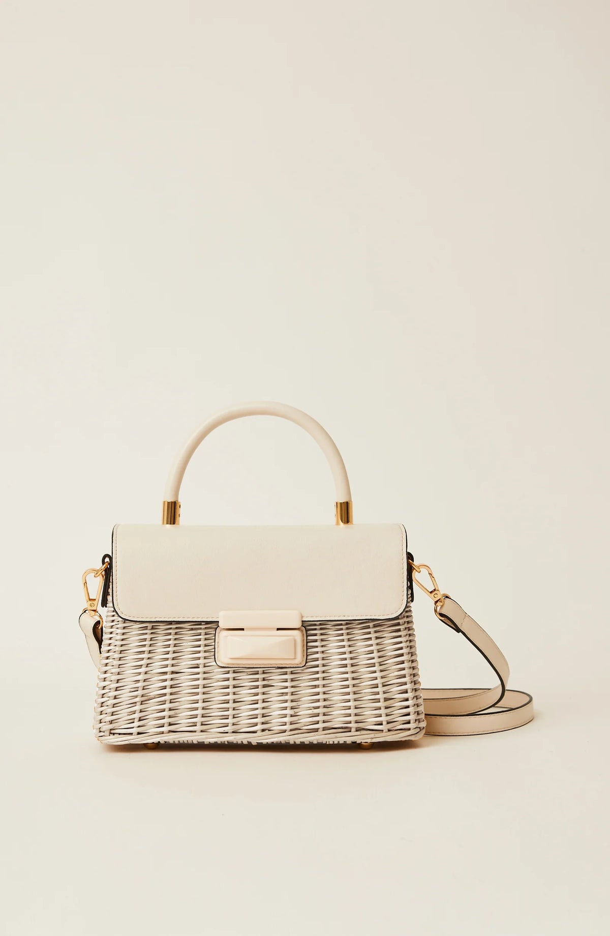 Victoria Shoulder Bag in Ivory | Minette