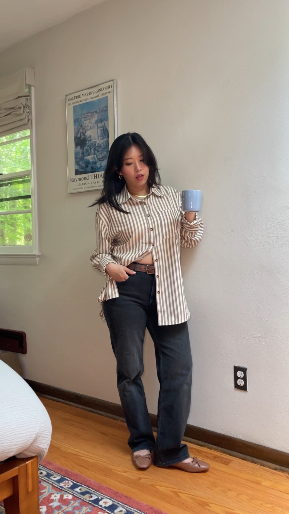 Mood is 100% better even just with a simple outfit - oversized striped shirt from Amazon and I actually love the fit and the quality! Mid rise jeans from everlane 🥰

#springoutfit #simpleoutfit #ootd #outfitreels #momlook #amazonfashionfinds #casualstyle #dressforyourself #postpartum 

#LTKPetite #LTKFindsUnder50 #LTKStyleTip